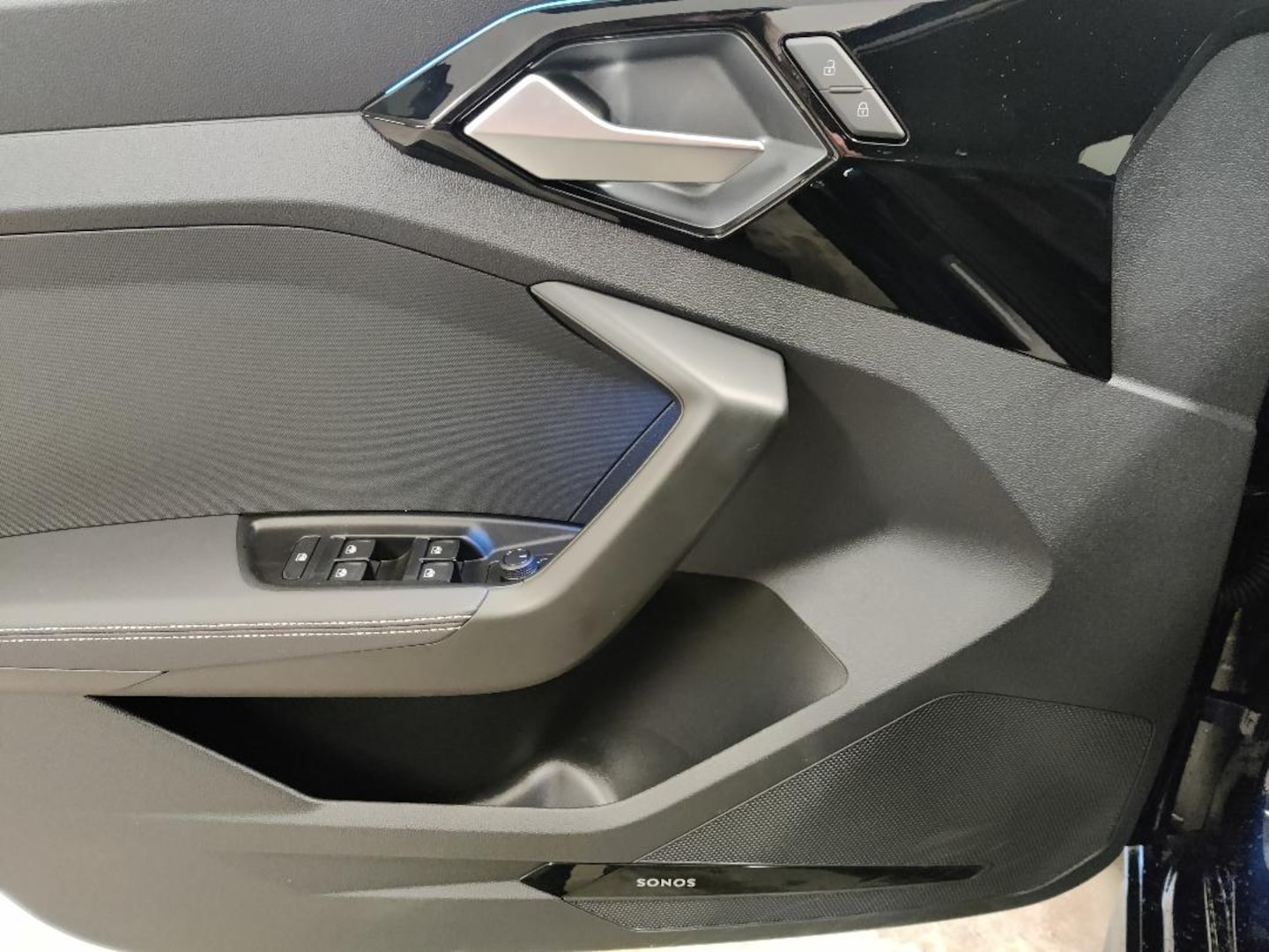 Bild über Audi A1 allstreet 35 TFSI S tronic - für weitere Informationen kontaktieren Sie den Audi Partner