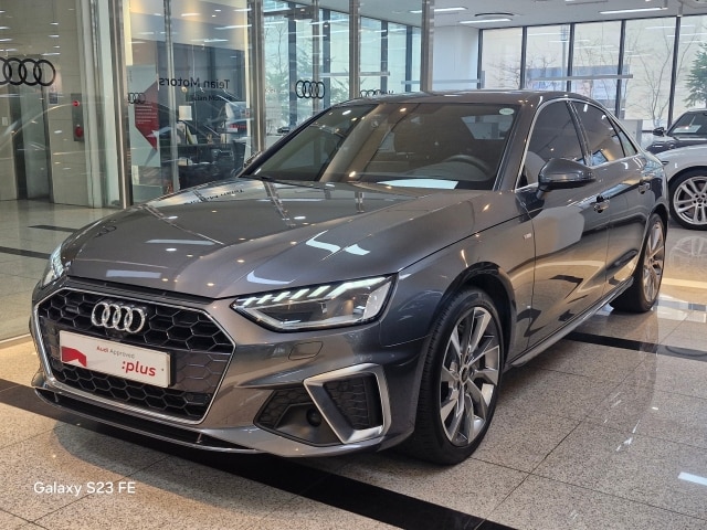 Audi A4 45 TFSI quattro Premium 195 265 kW hp S tronic 2