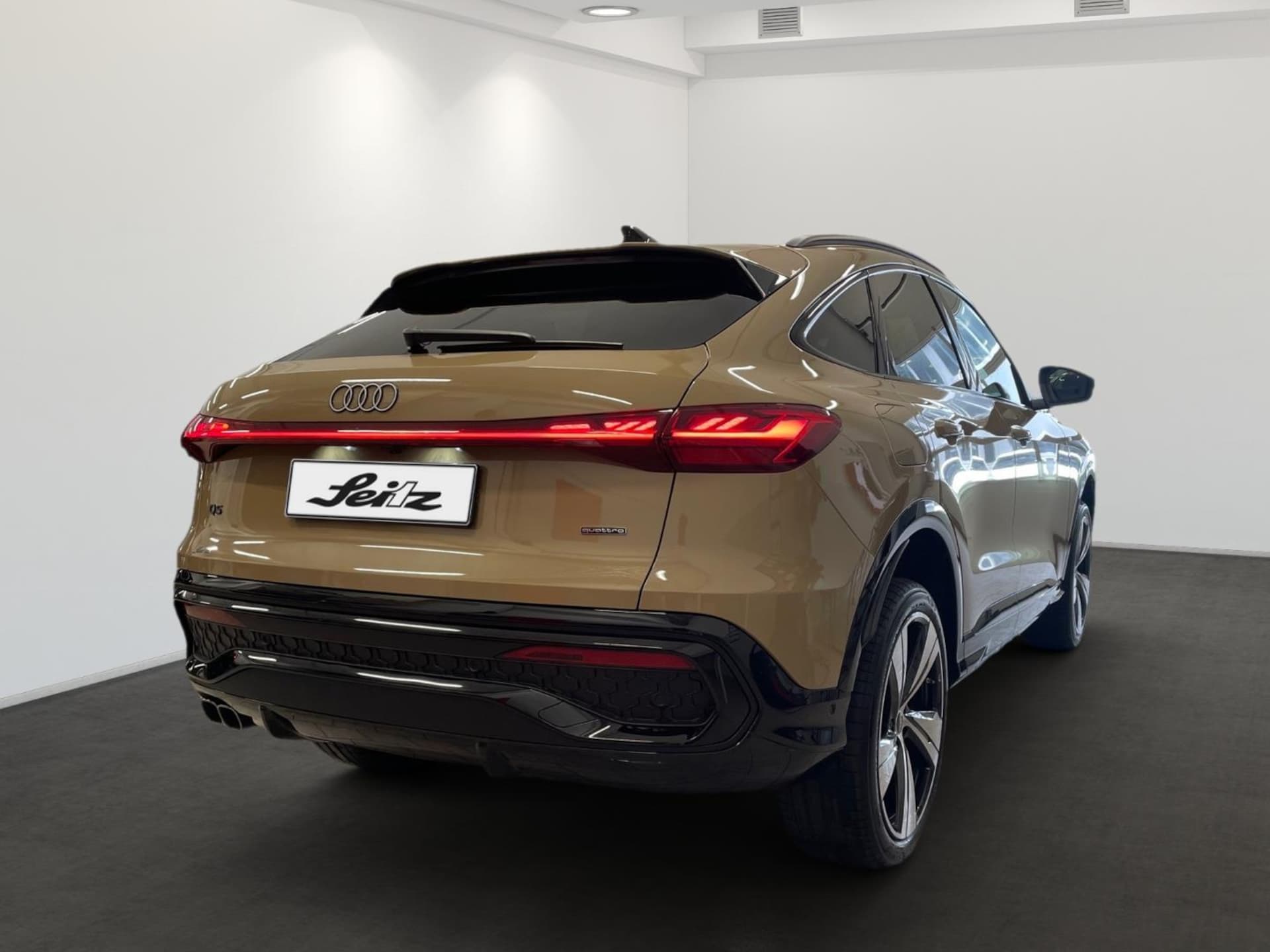 Audi Q5 Sportback edition one