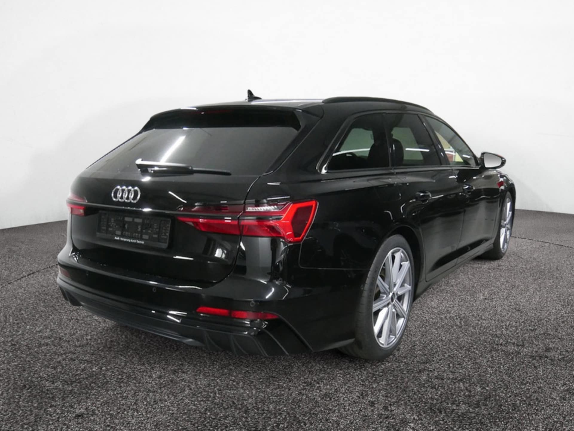 Audi S6 Avant