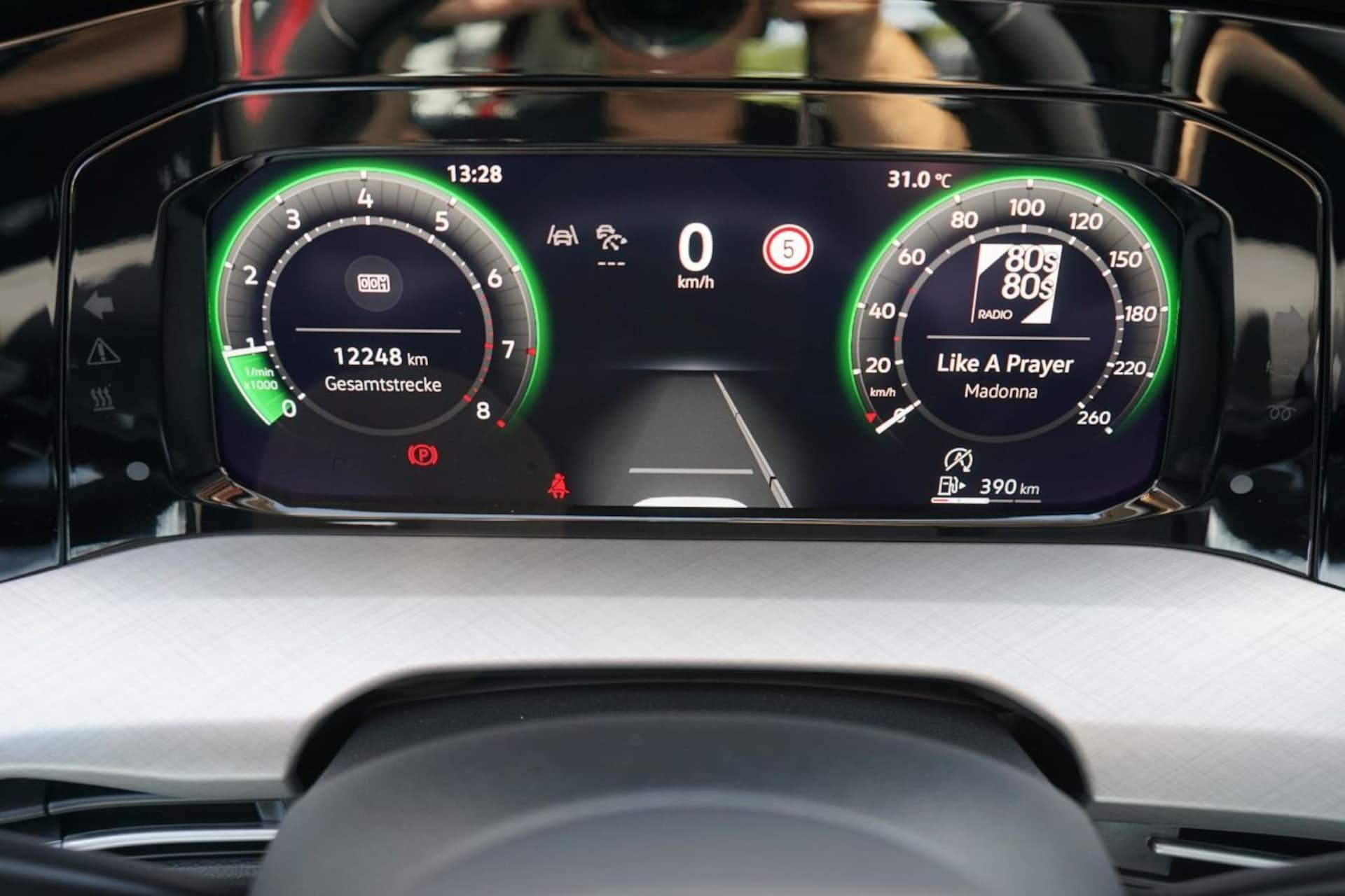 Volkswagen Golf Life