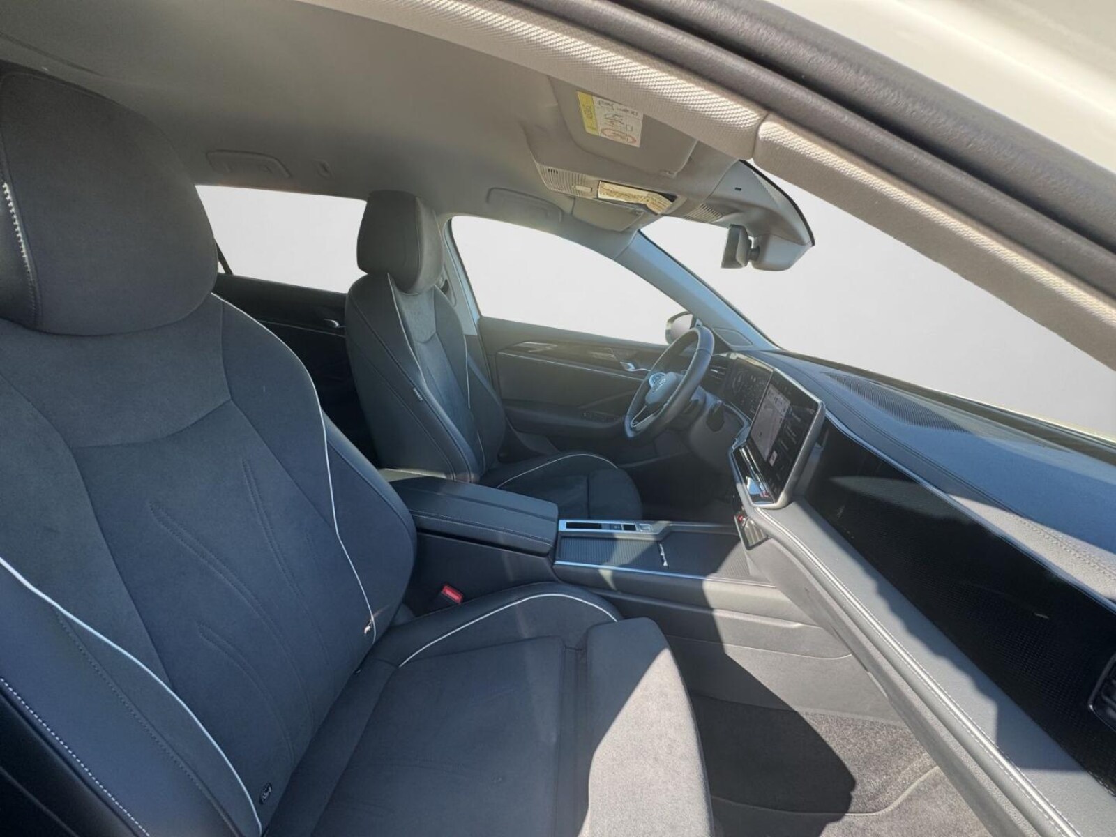 Volkswagen Passat – Bild 4