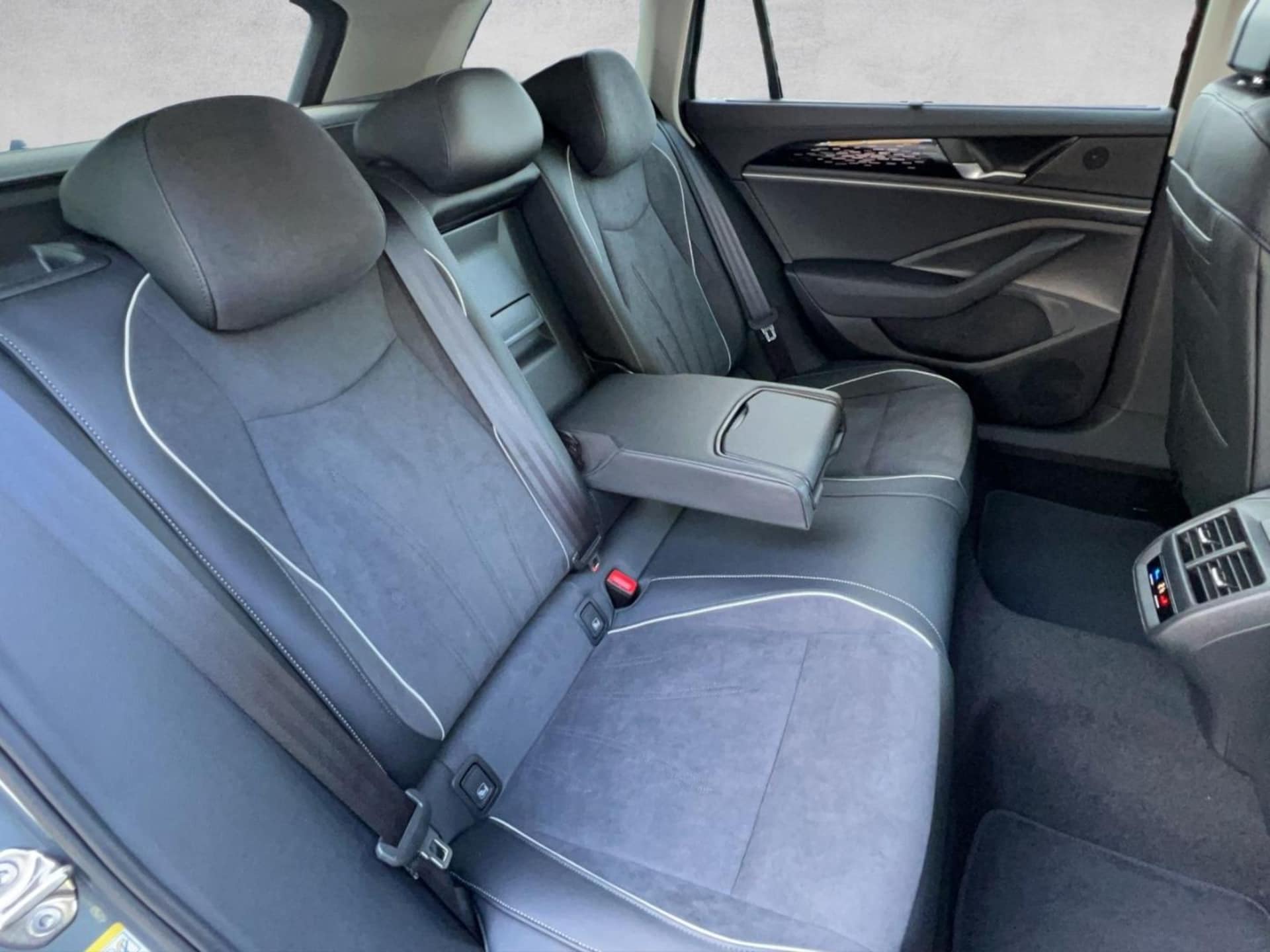 Volkswagen Passat Elegance