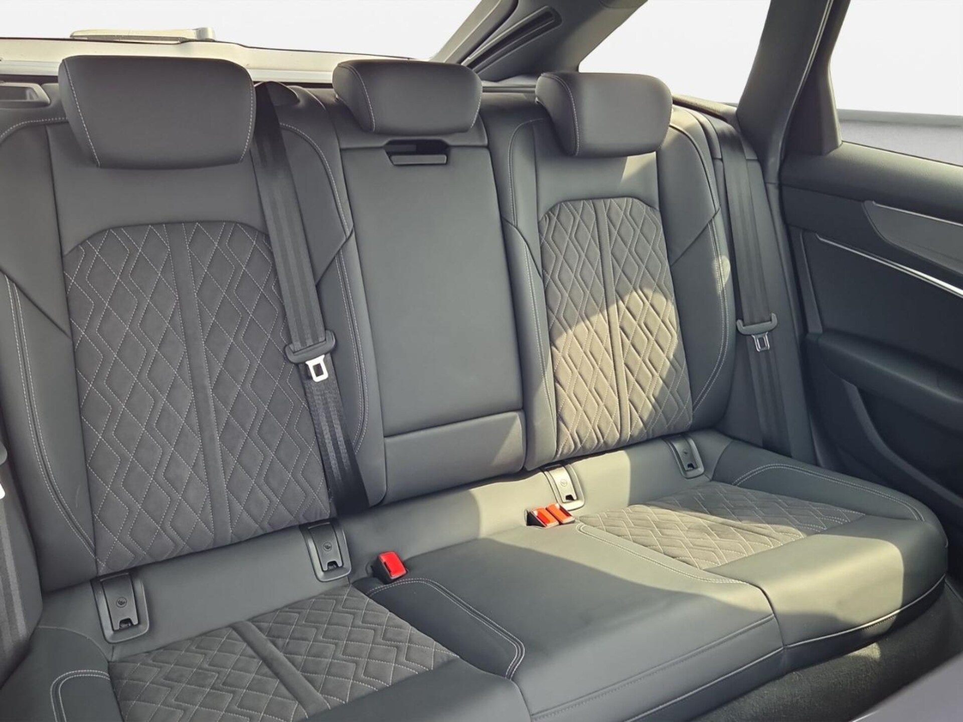 Audi S6 Avant