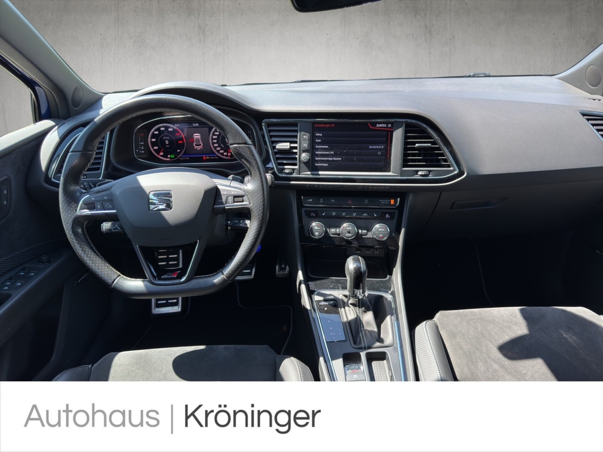 SEAT Leon Sportstourer Cupra 300