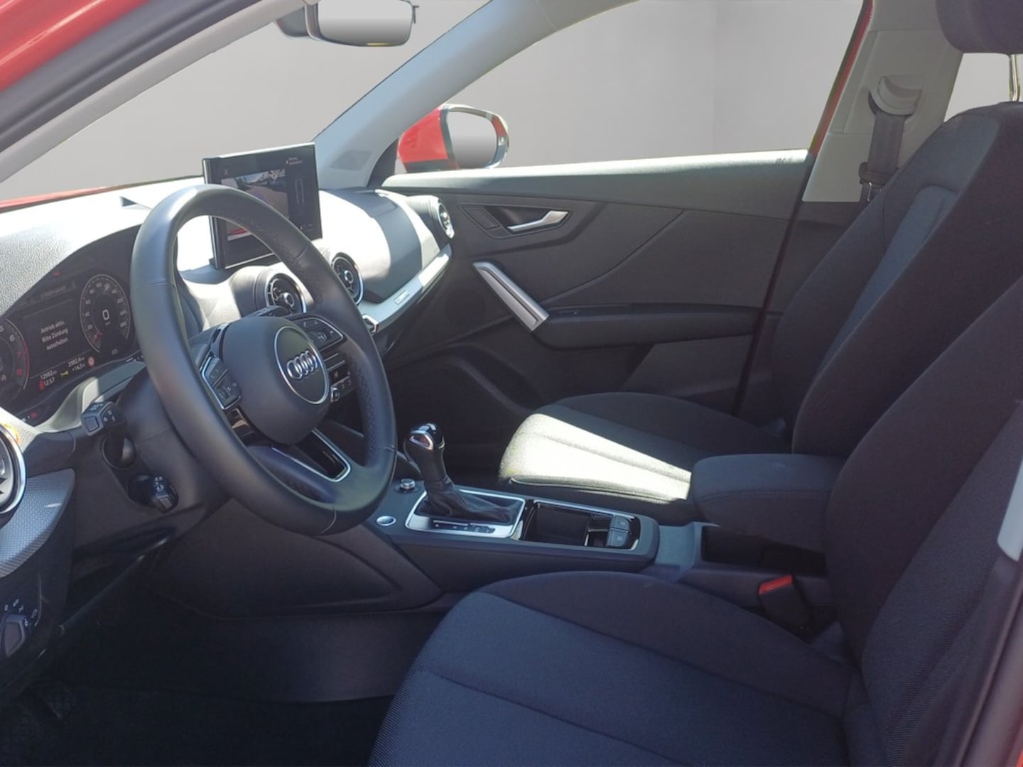 Bild über Audi Q2 advanced 35 TFSI S tronic - für weitere Informationen kontaktieren Sie den Audi Partner