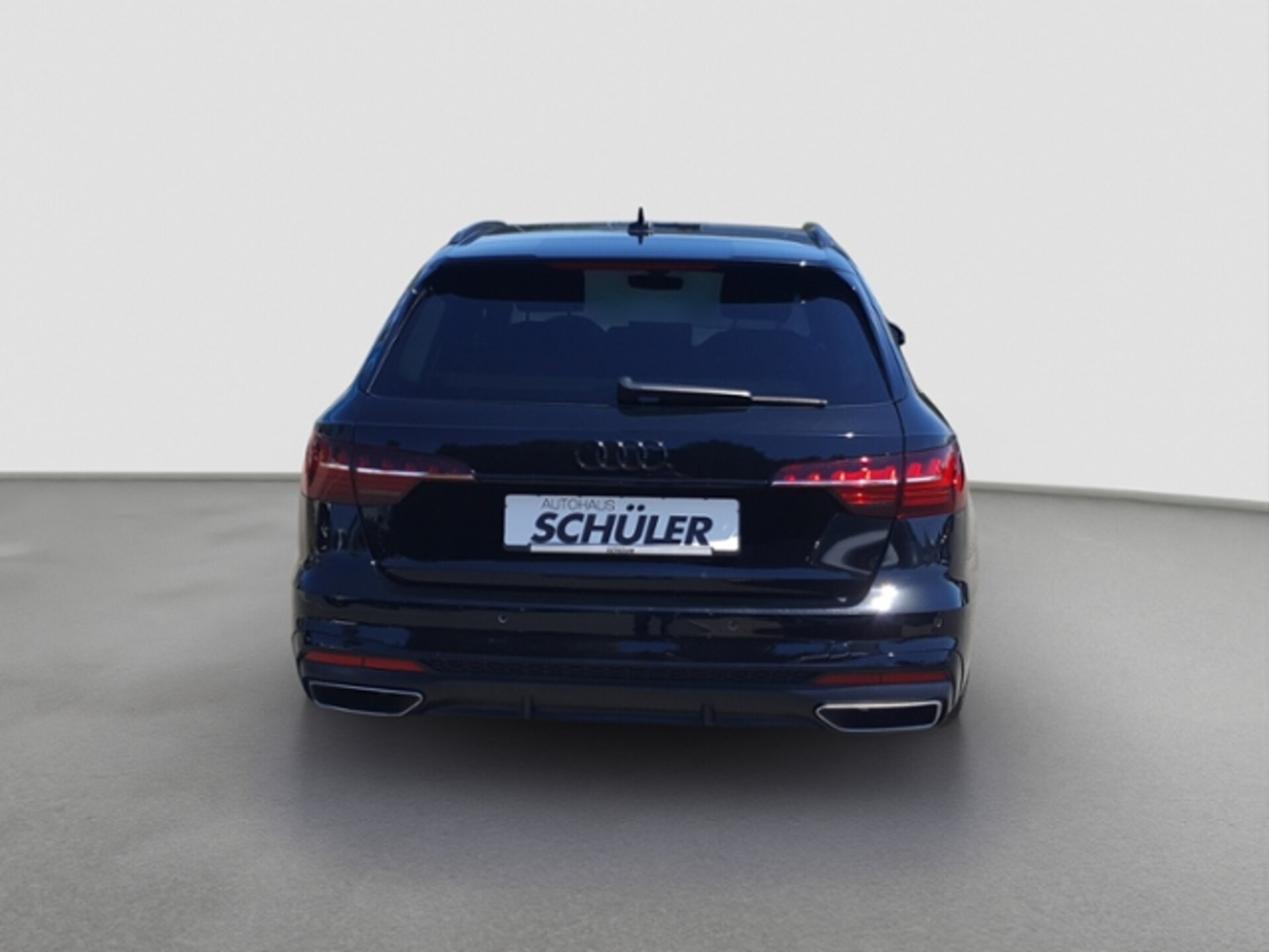 Audi A4 Avant S line