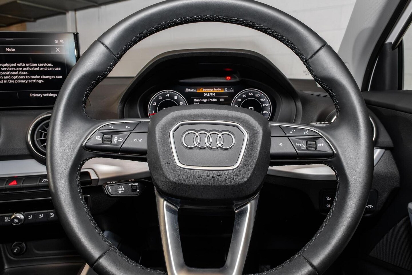 Image about Audi Q2 35 TFSI S tronic