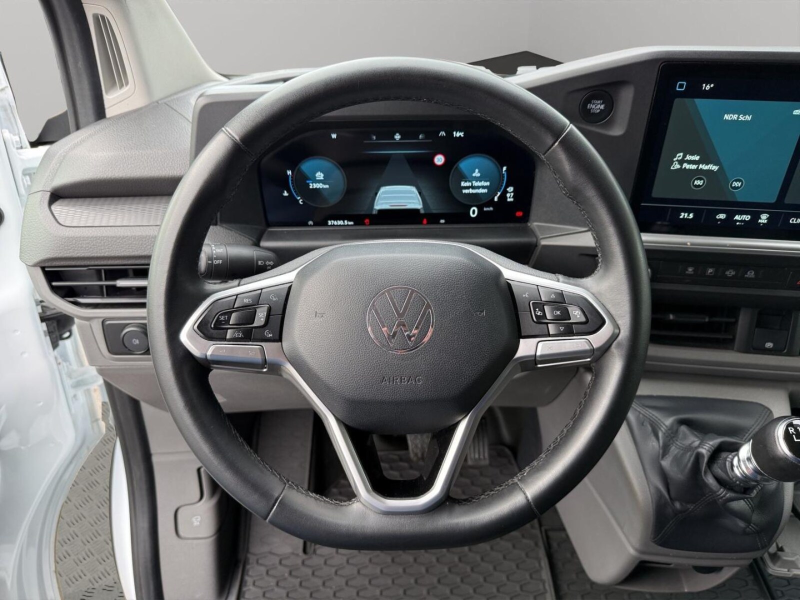 Volkswagen Transporter Kasten kurzer Radstand – Bild 10