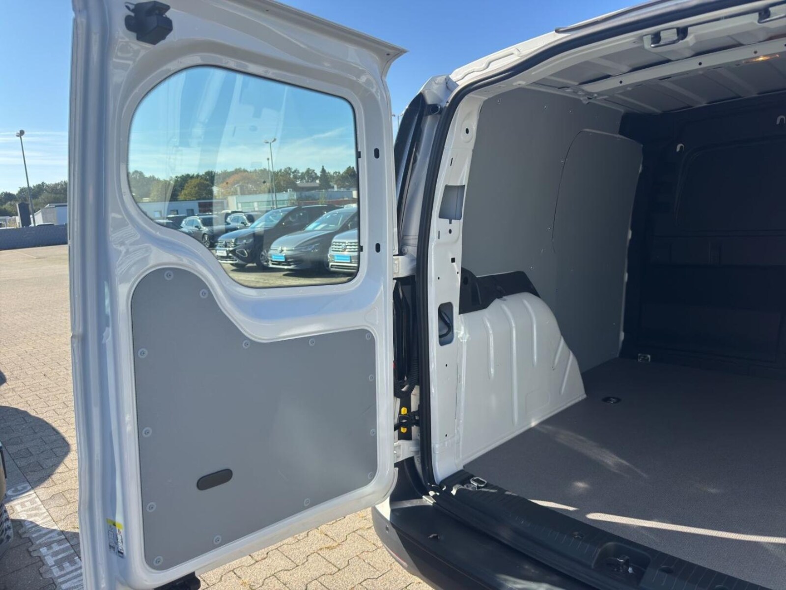 Volkswagen Caddy Cargo – Bild 20