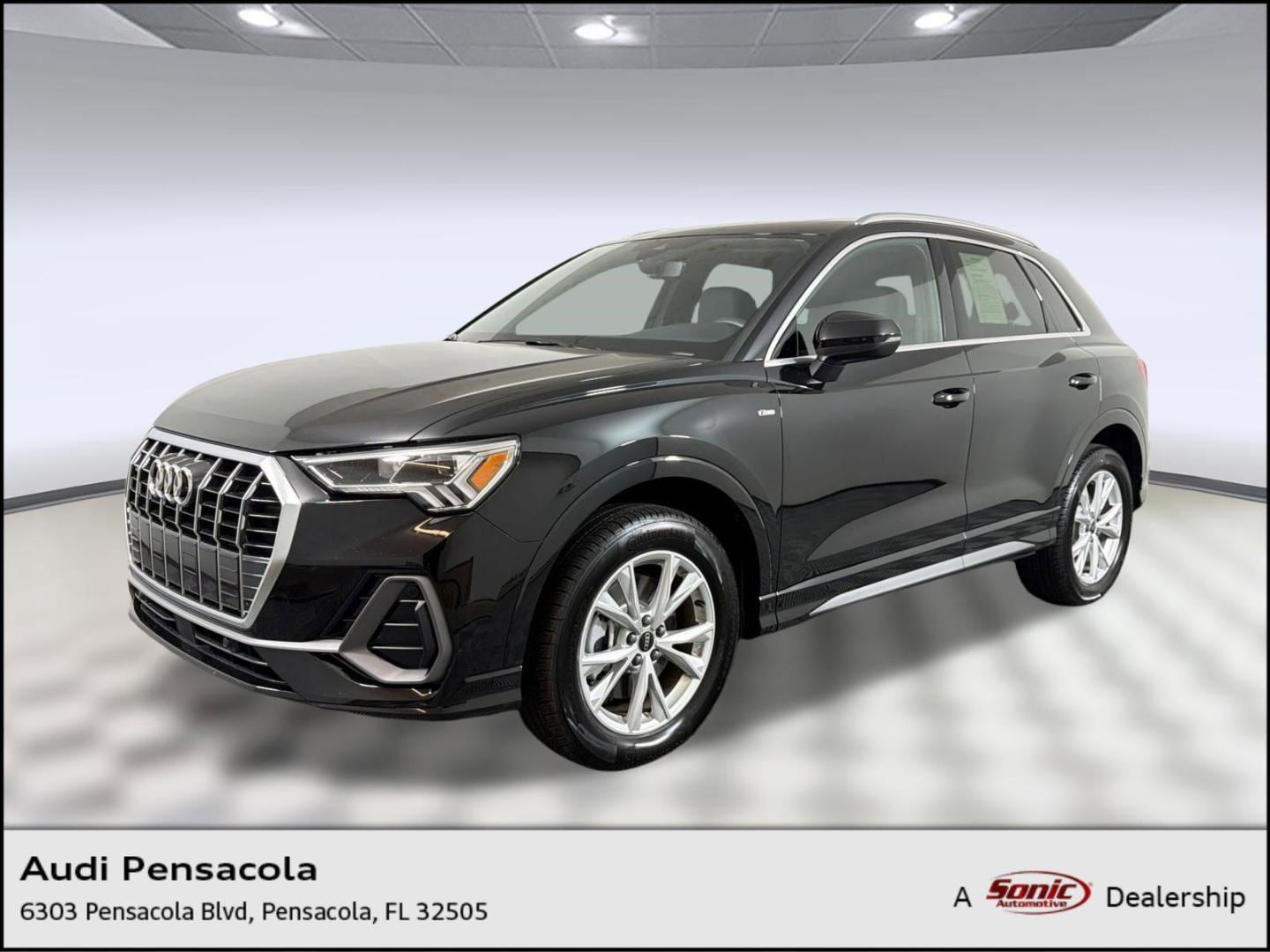 2025 Audi Q3 45 TFSI S Line Premium quattro's photo