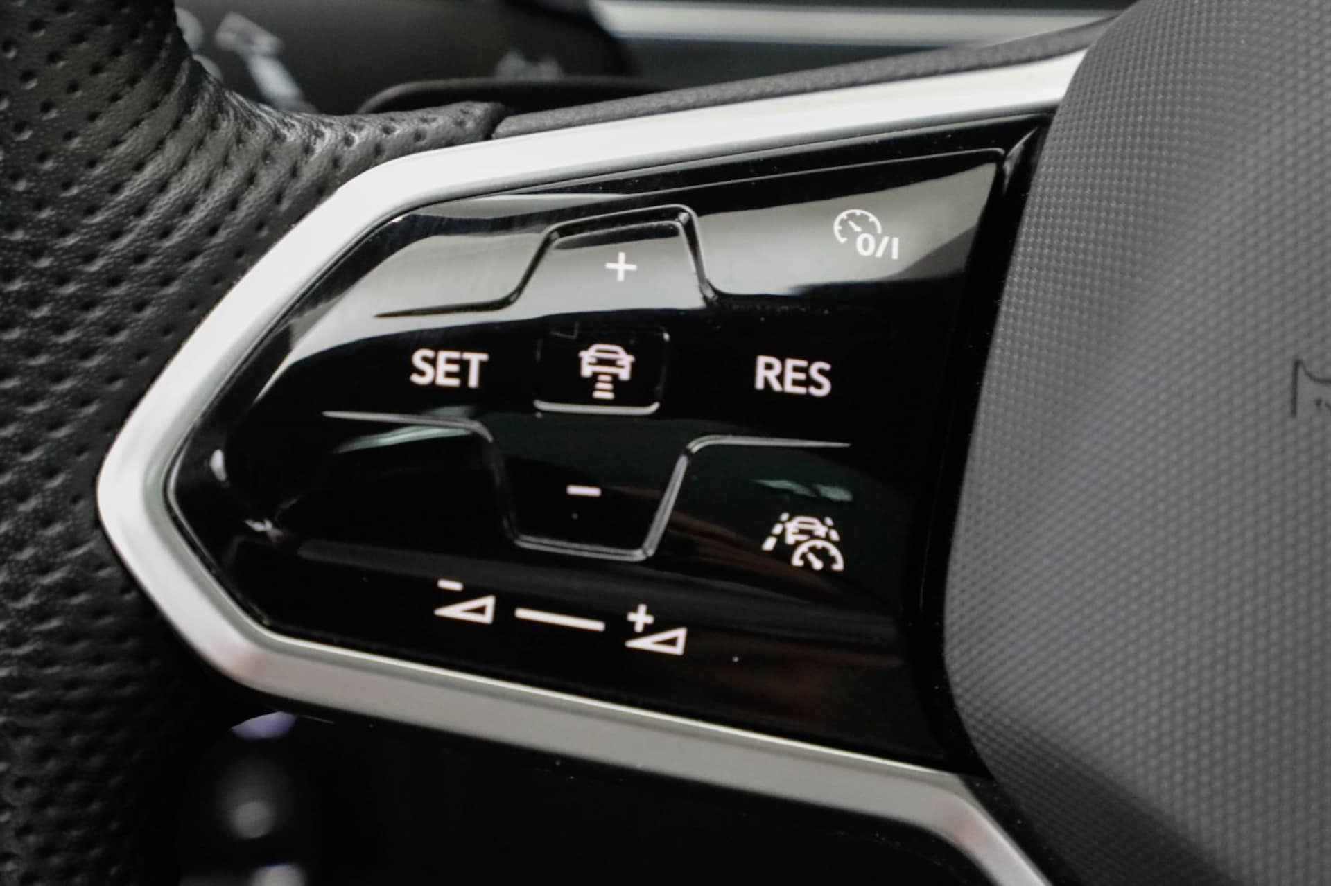 Volkswagen Tiguan Allspace R-Line