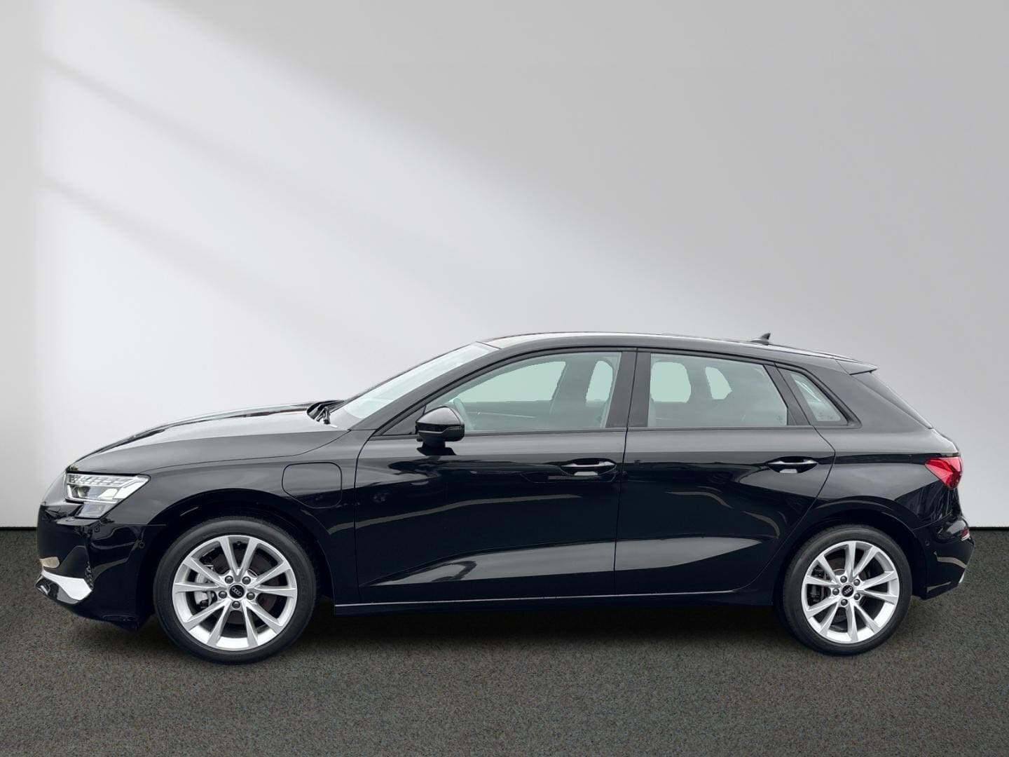 Bild über Audi A3 Sportback TFSI e TFSI e 150 kW S tronic - für weitere Informationen kontaktieren Sie den Audi Partner