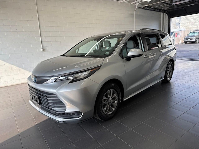 2023 Toyota Sienna