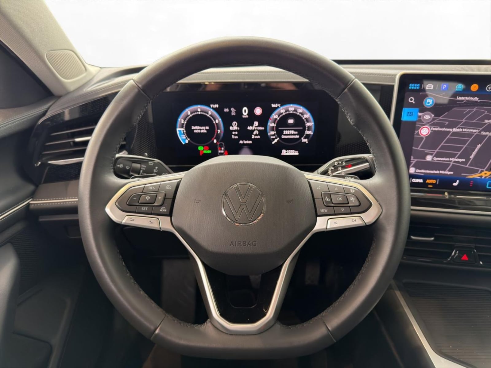Volkswagen Passat – Bild 14