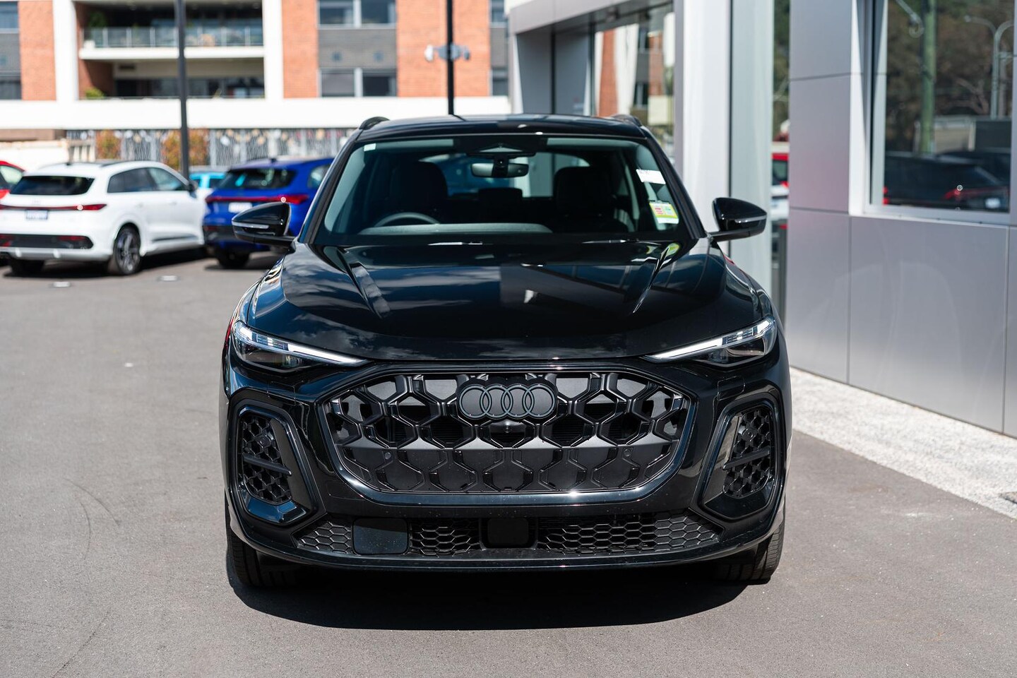 Image about Audi Q5 SUV TFSI S tronic