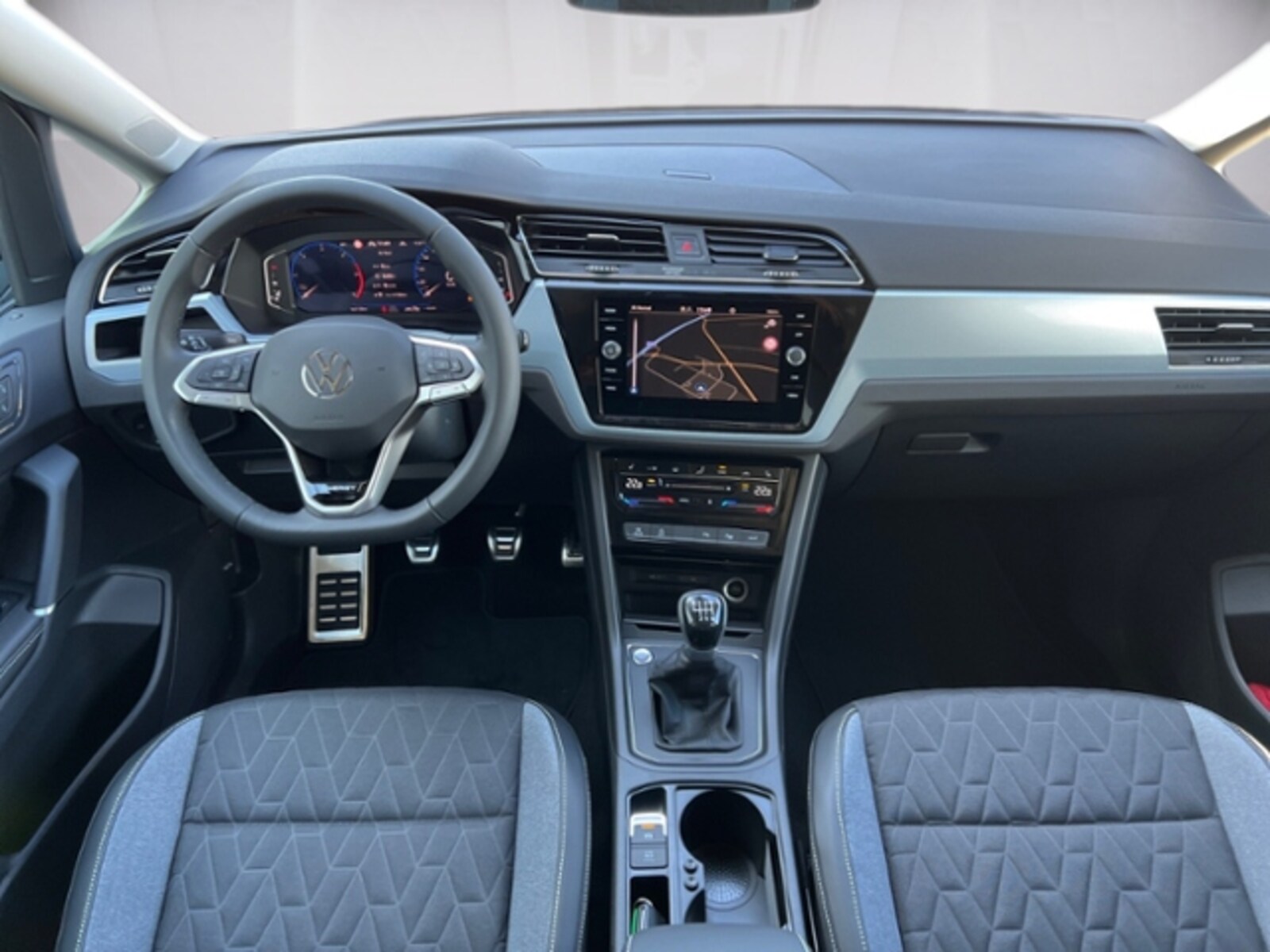 Volkswagen Touran – Bild 13