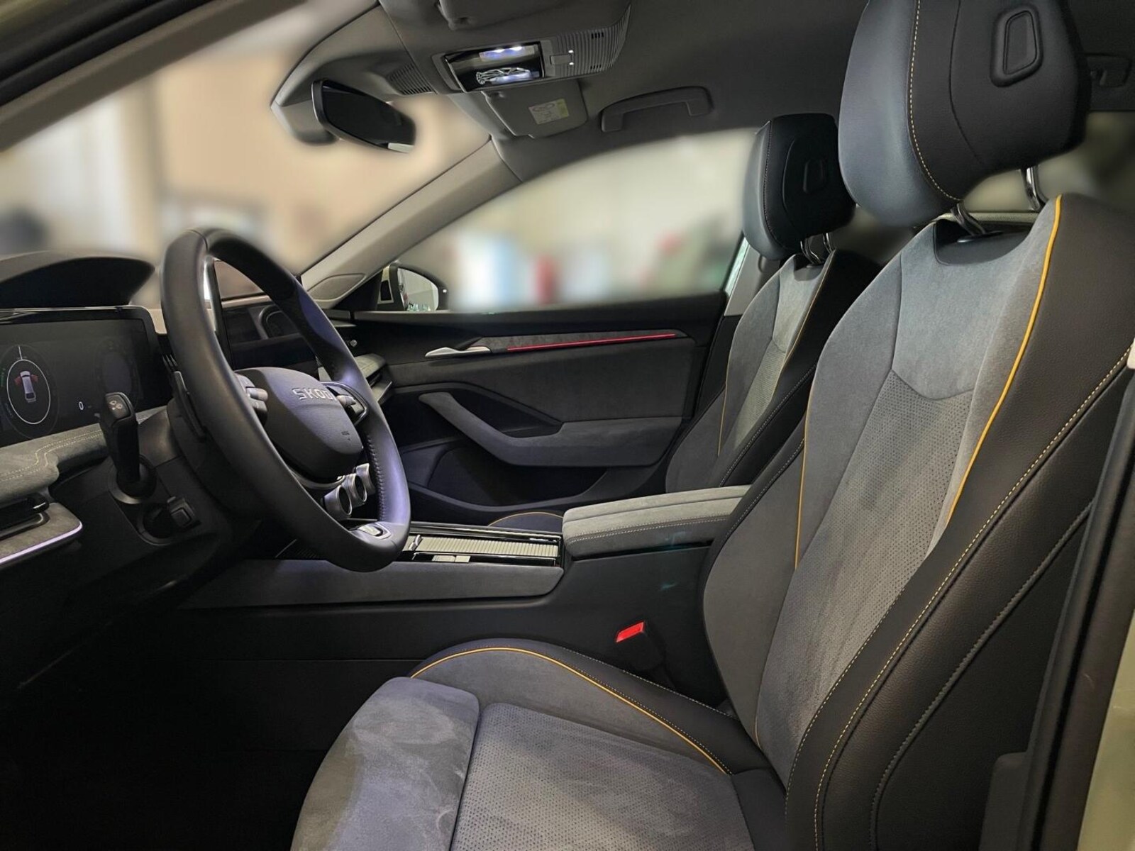Škoda Superb Combi – Bild 9