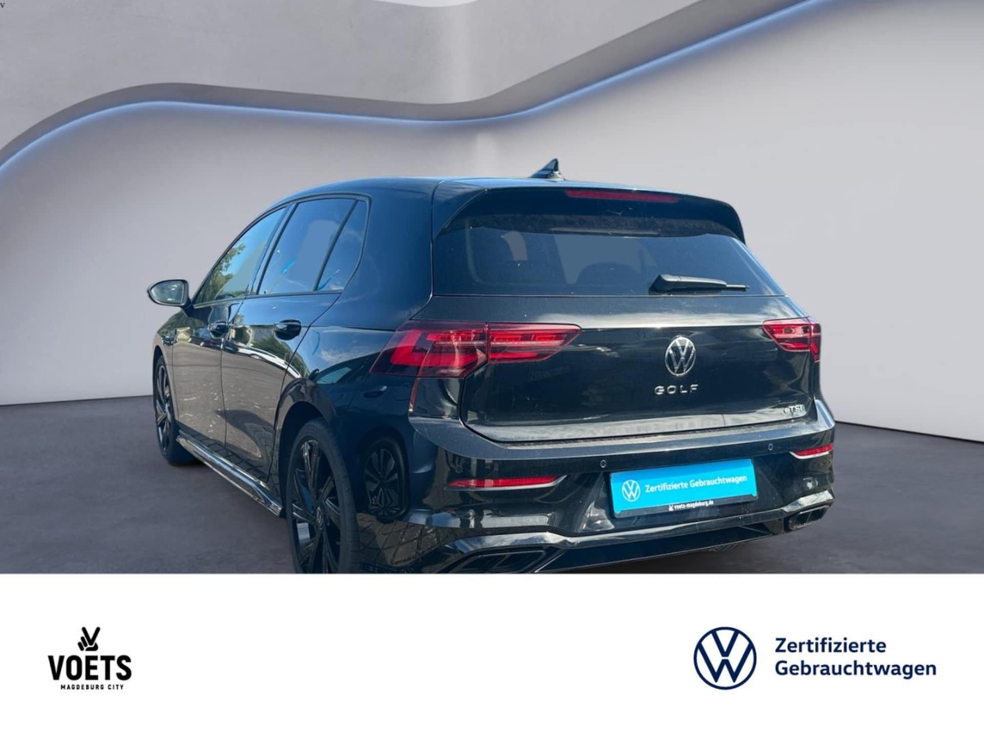 Volkswagen Golf R-Line