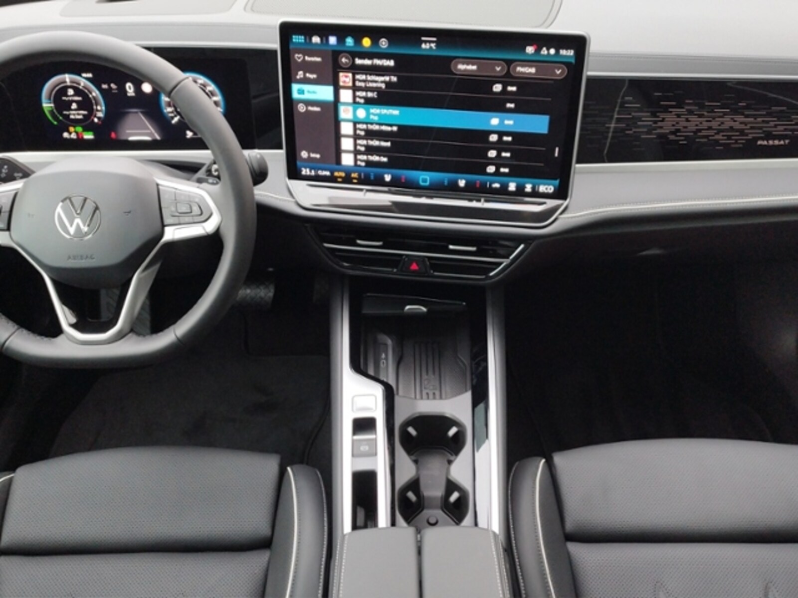 Volkswagen Passat – Bild 9