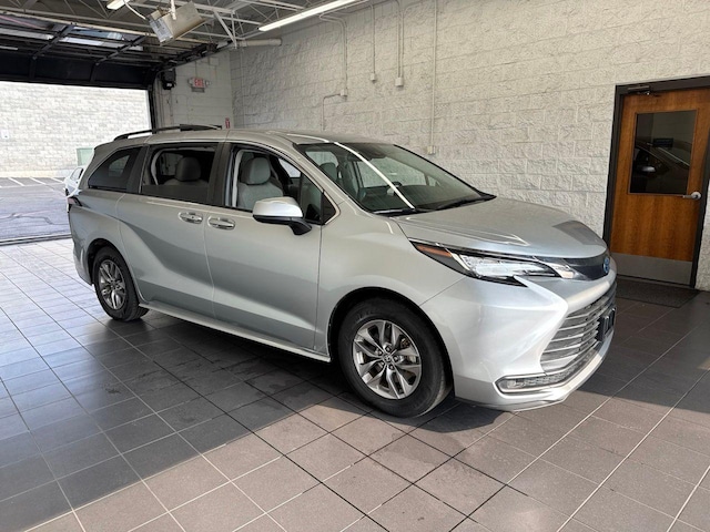 2023 Toyota Sienna