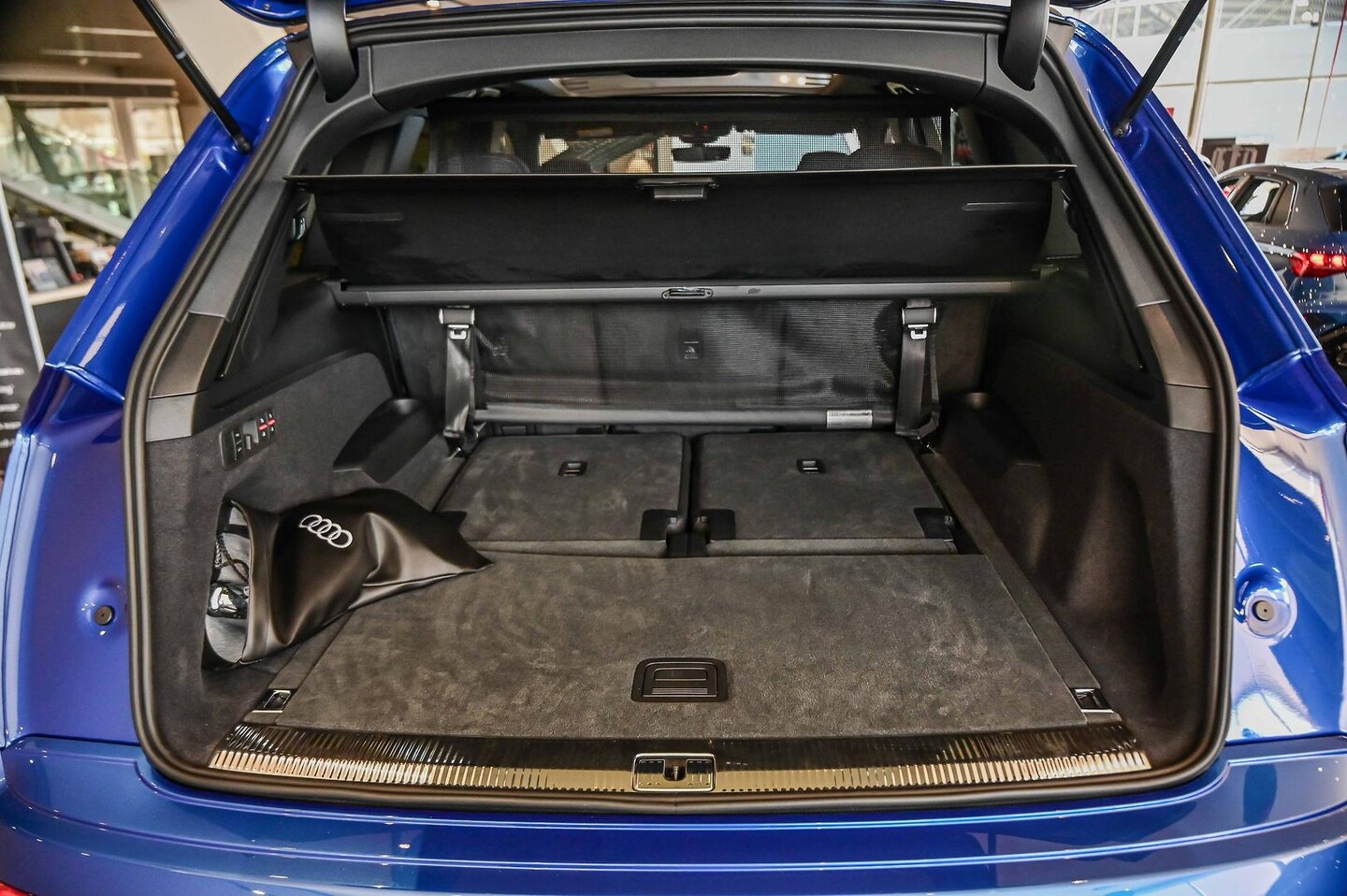 Image about Audi SQ7 TFSI quattro tiptronic
