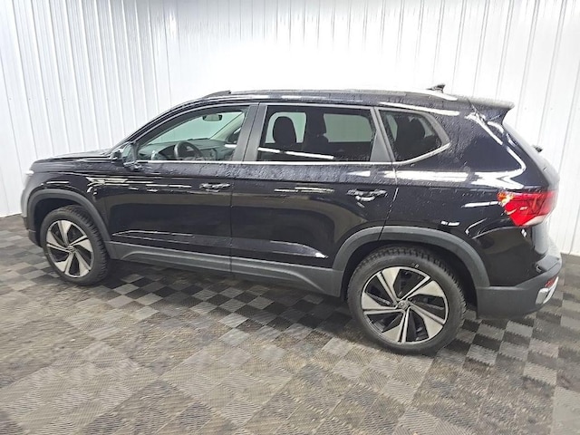 2023 Volkswagen Taos