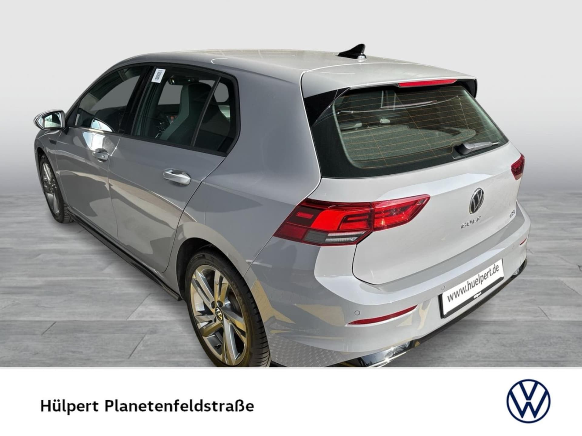 Volkswagen Golf R-Line