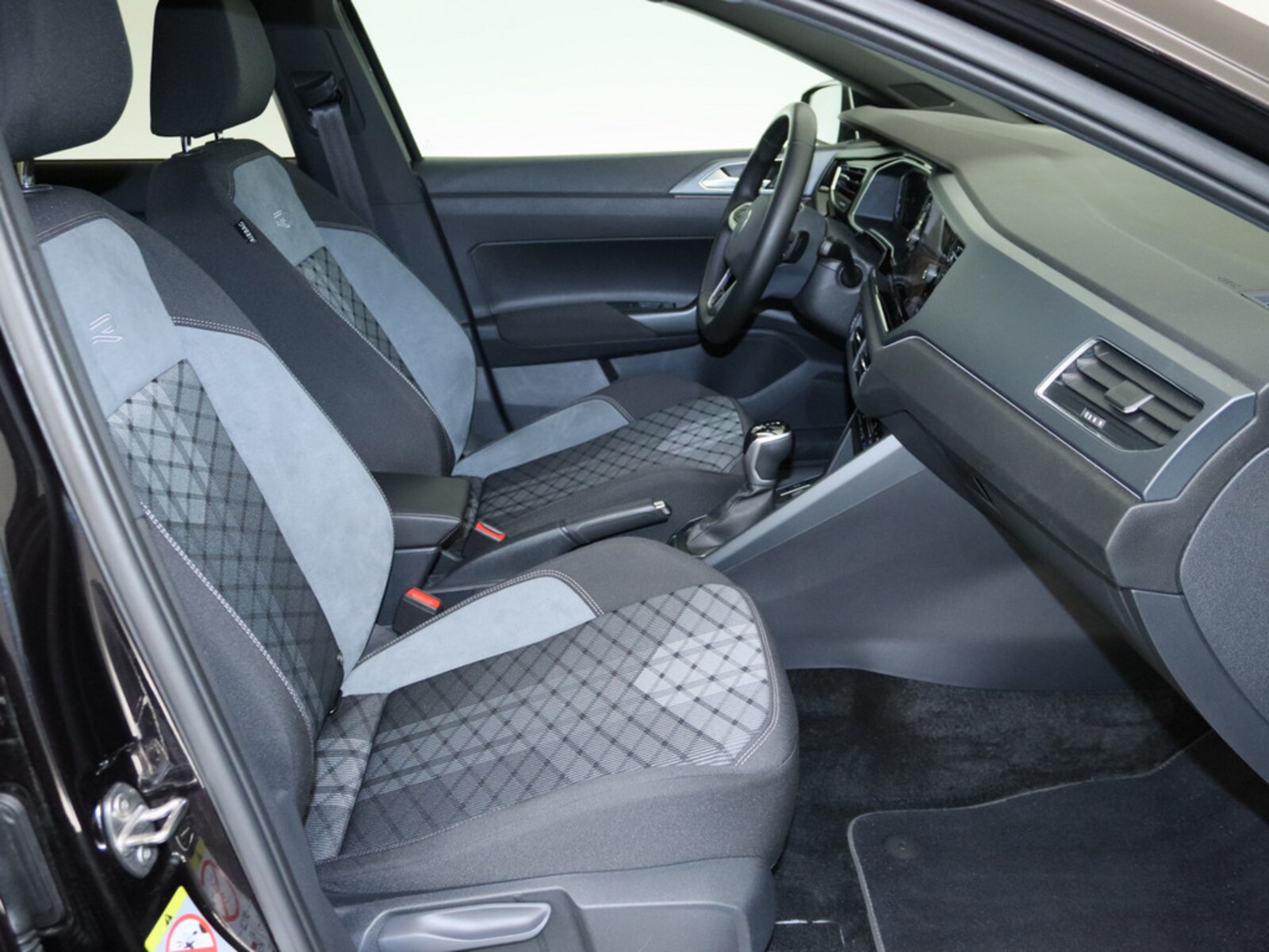 Volkswagen Polo – Bild 9