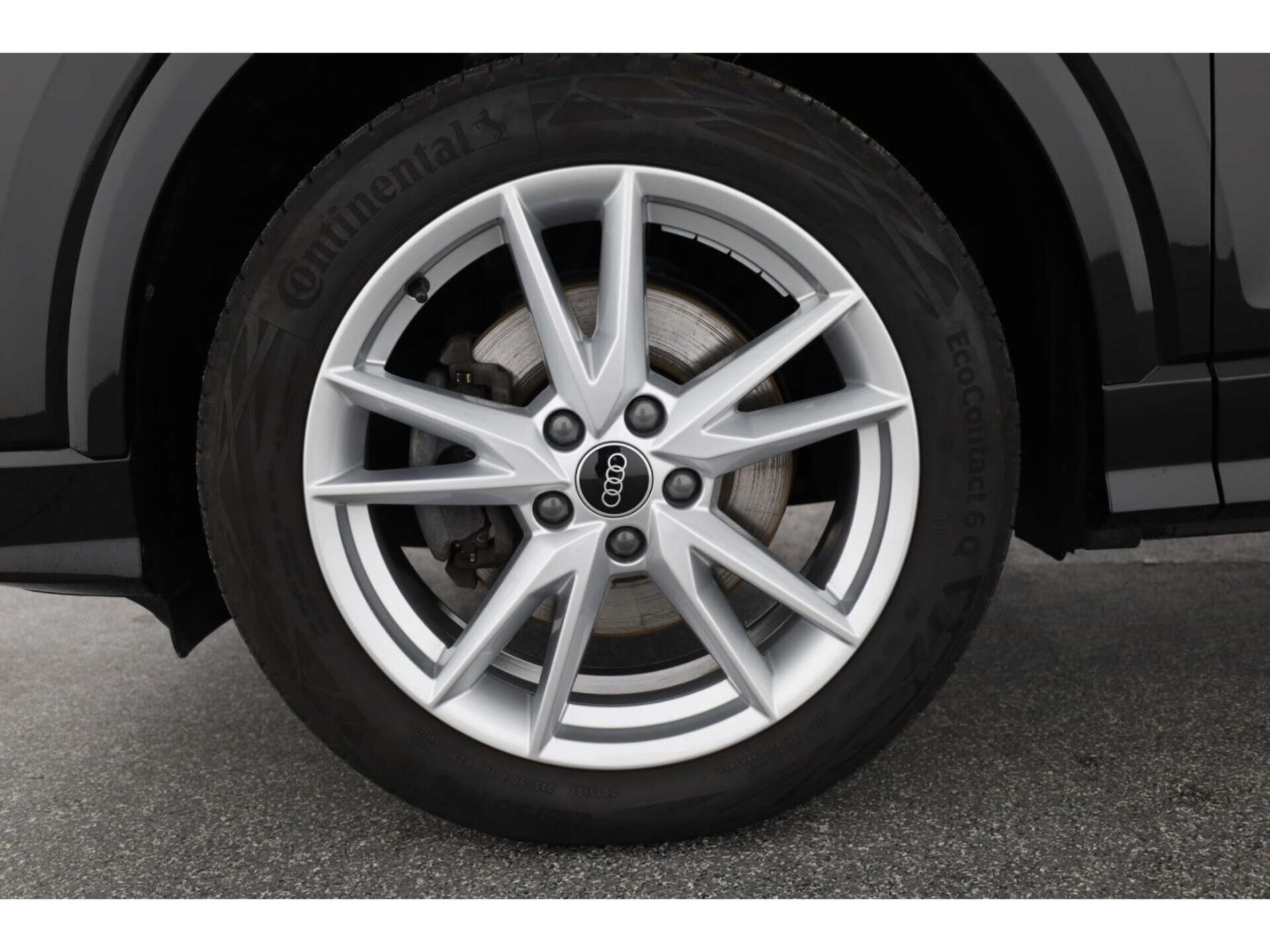 Audi Q2 S line