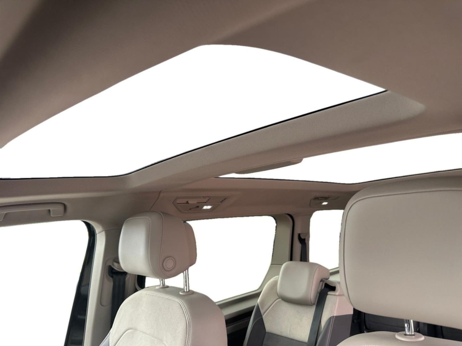 Volkswagen Multivan Langversion Style