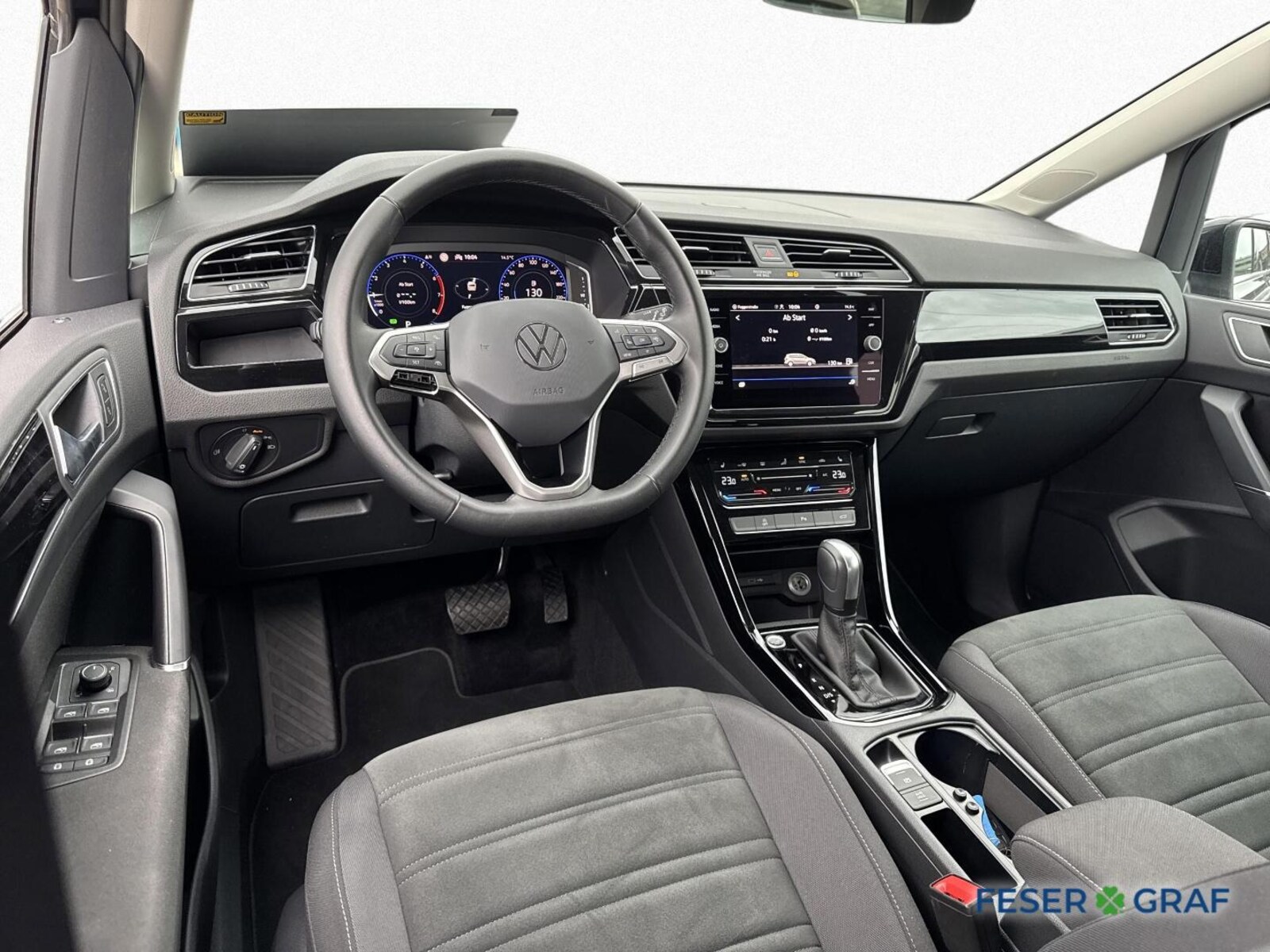 Volkswagen Touran – Bild 8