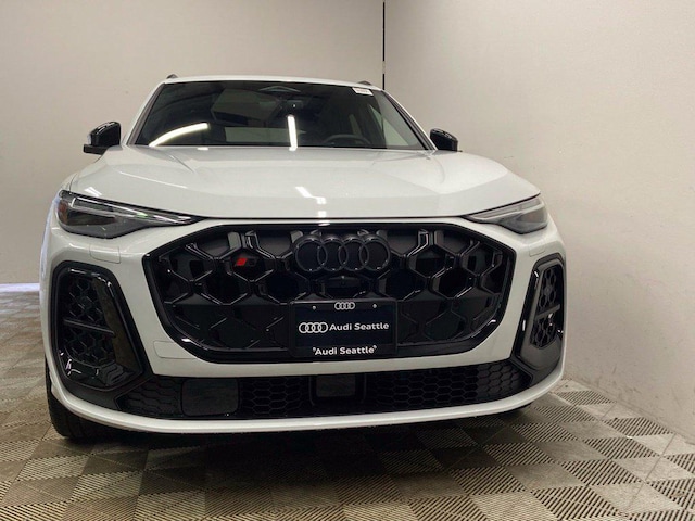 2026 Audi SQ5 Premium Plus