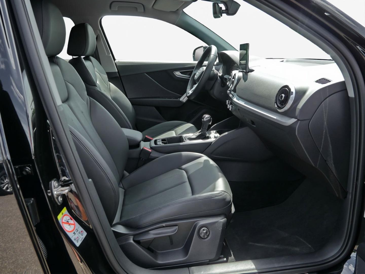 Bild über Audi Q2 advanced 40 TFSI quattro S tronic - für weitere Informationen kontaktieren Sie den Audi Partner