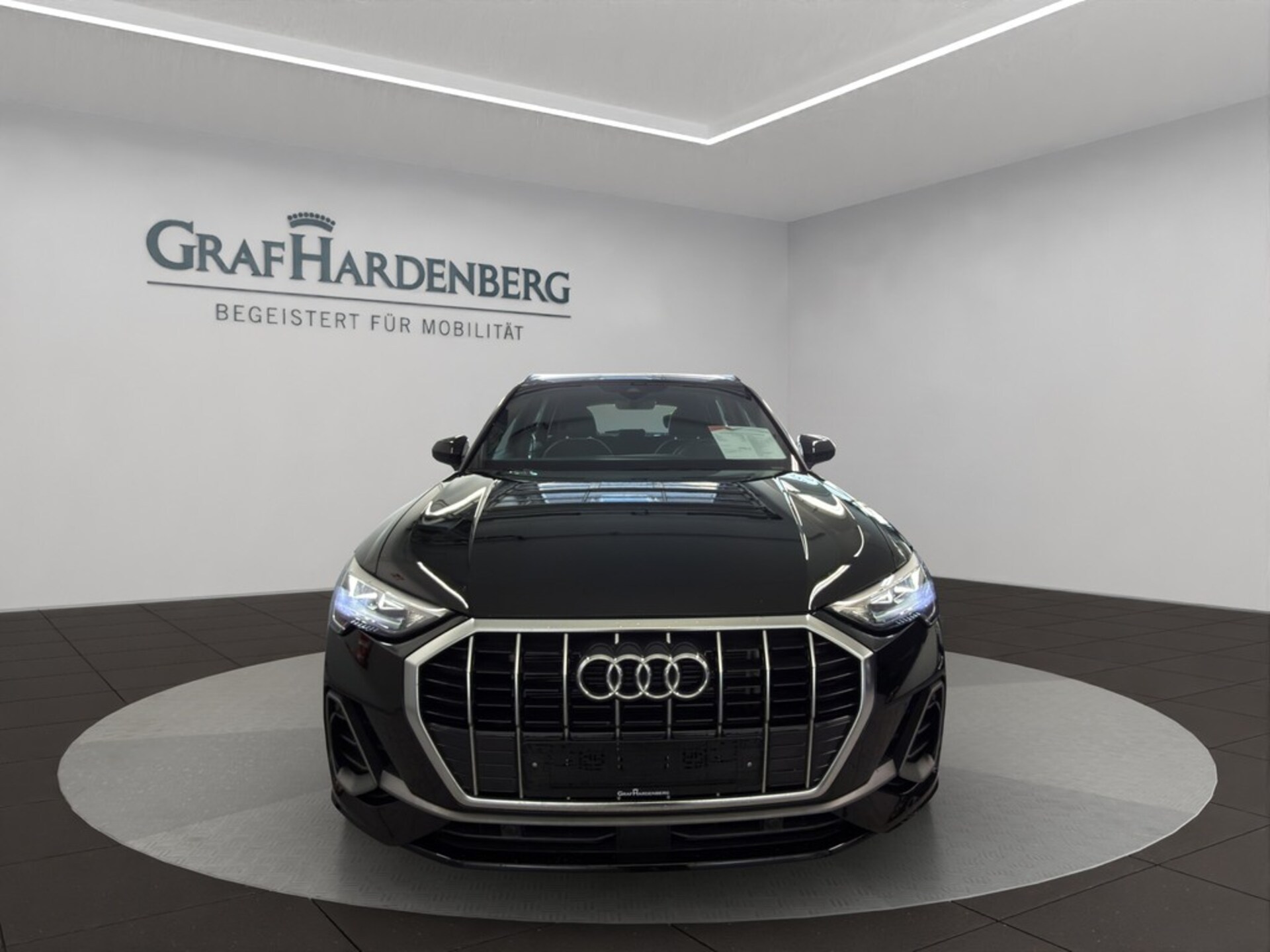 Audi Q3 SUV S line