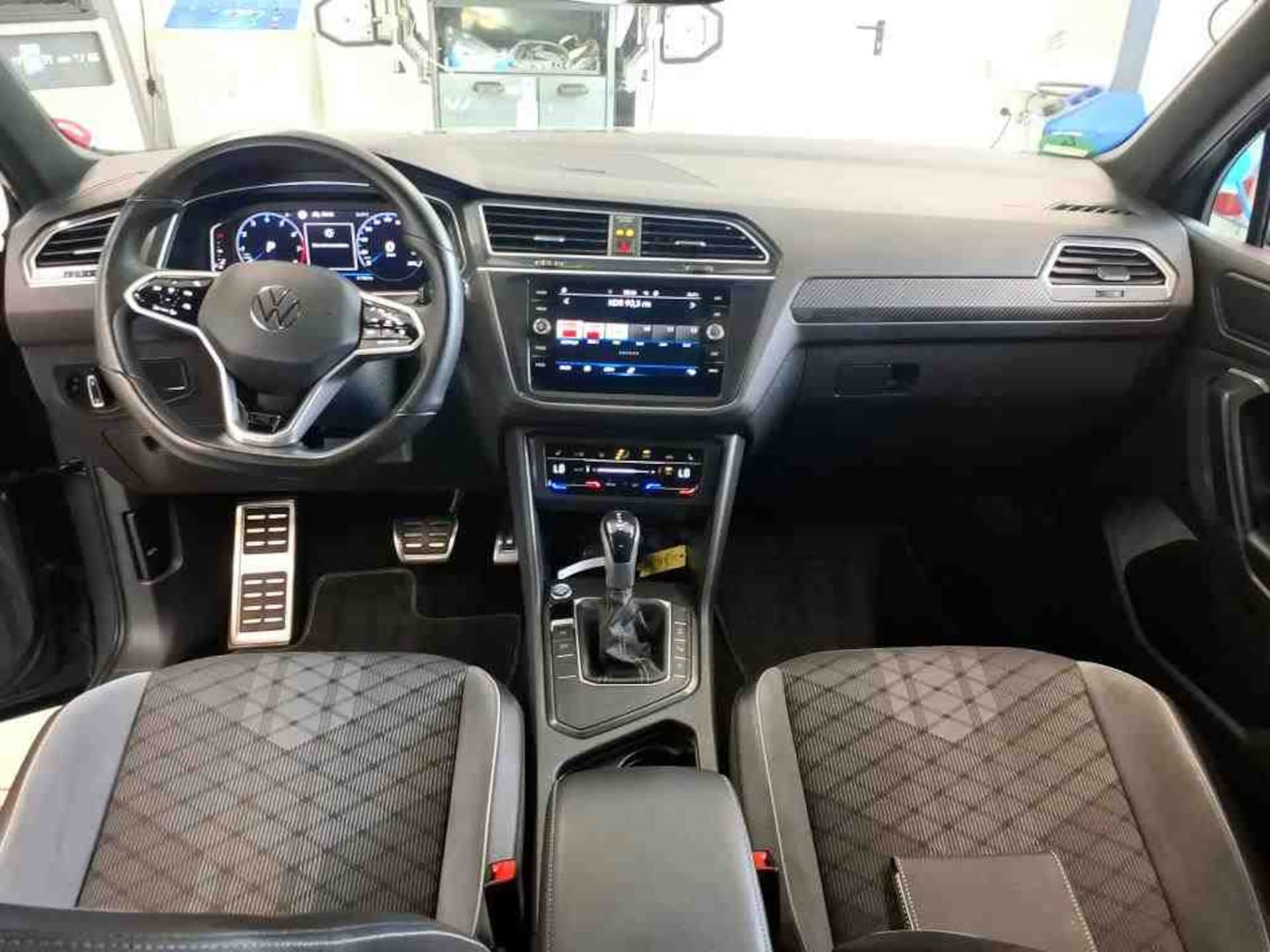 Volkswagen Tiguan R-Line