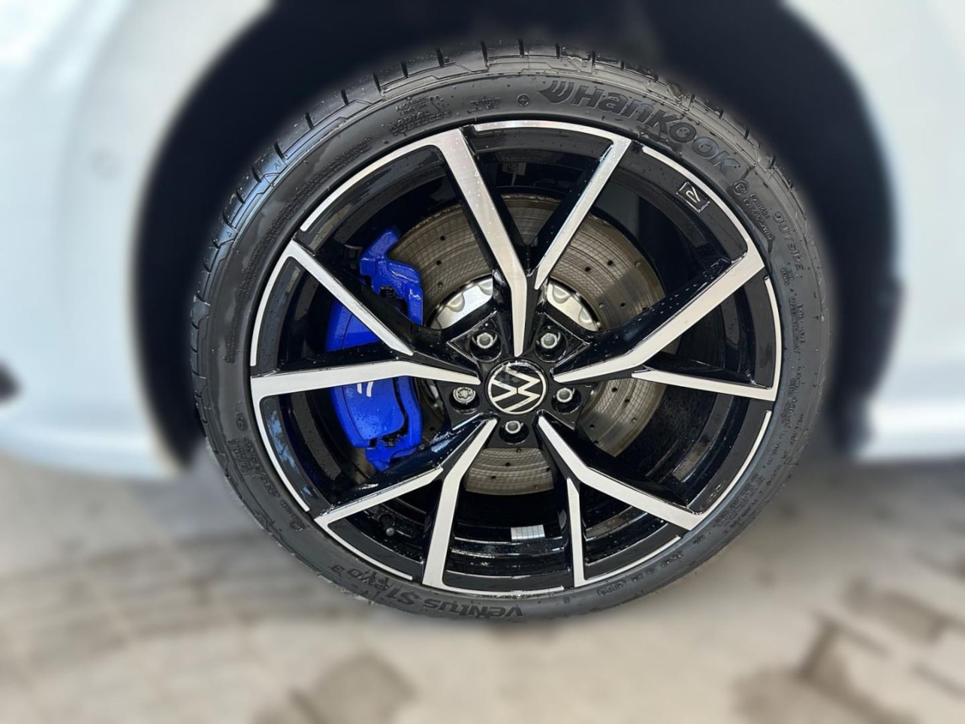 Volkswagen Golf R