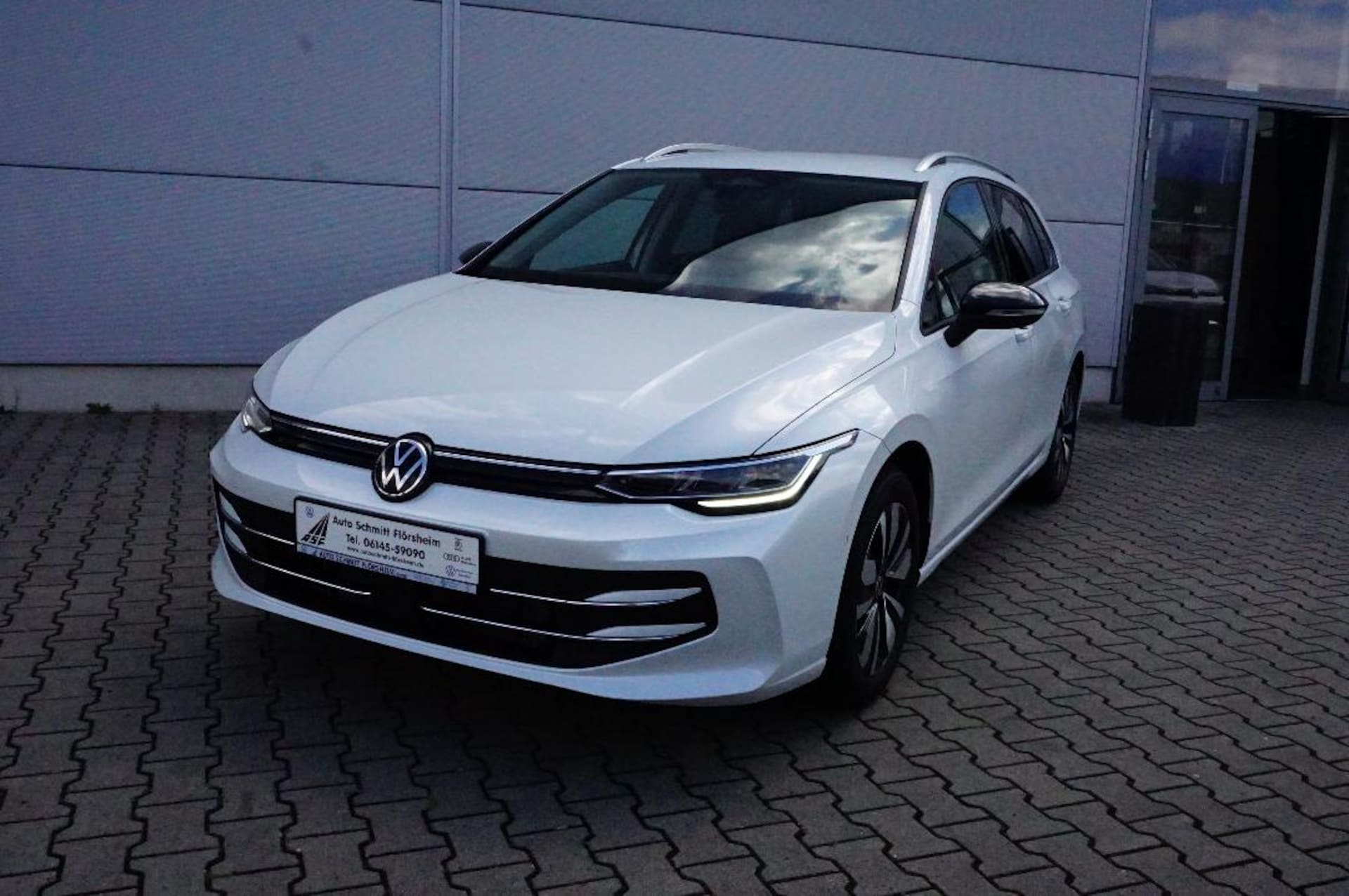 Volkswagen Golf Variant Life