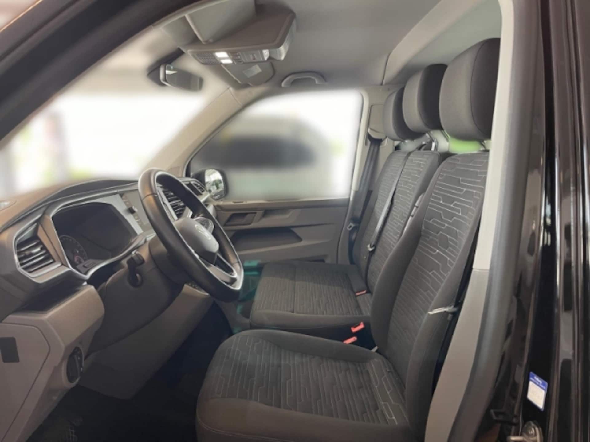 Volkswagen T6.1 Caravelle langer Radstand Comfortline
