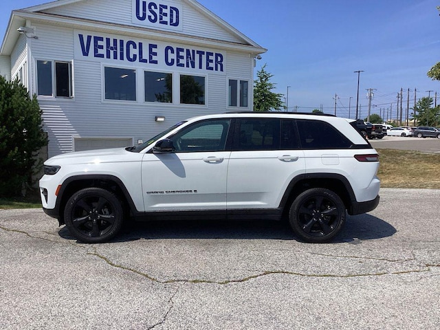 2023 Jeep Grand Cherokee