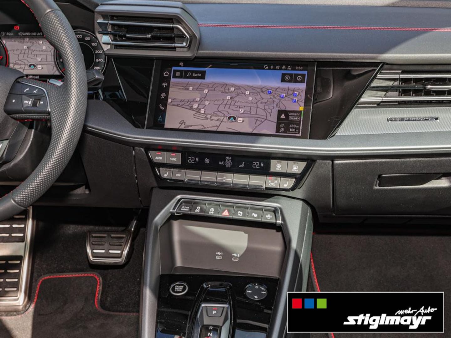 Bild über Audi A3 Limousine TFSI quattro S tronic - für weitere Informationen kontaktieren Sie den Audi Partner