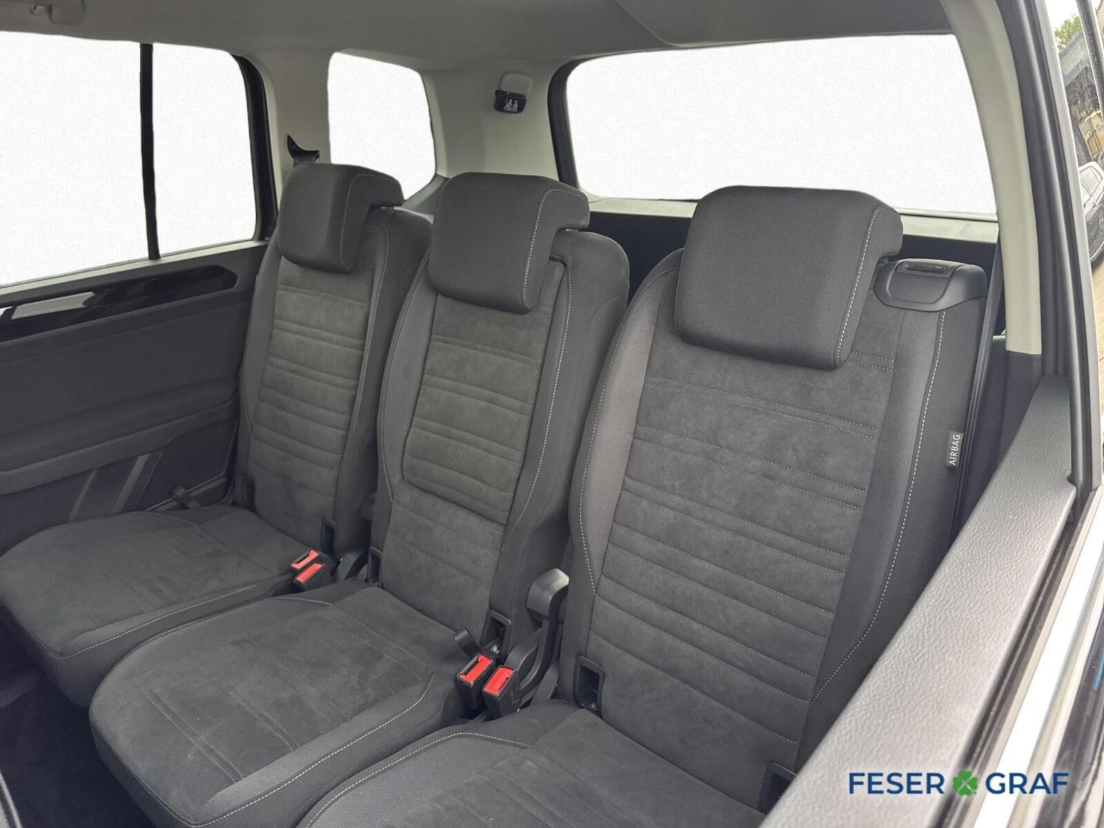 Volkswagen Touran – Bild 11