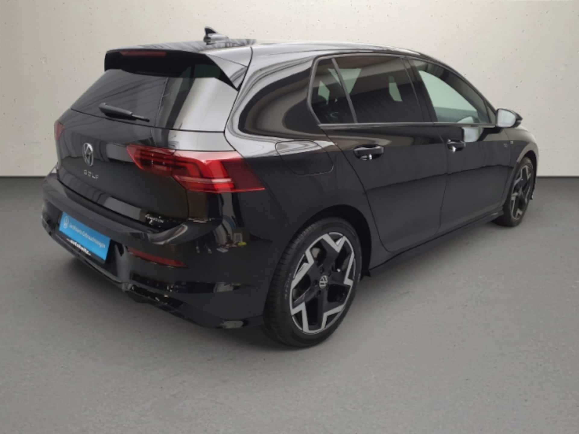 Volkswagen Golf R-Line