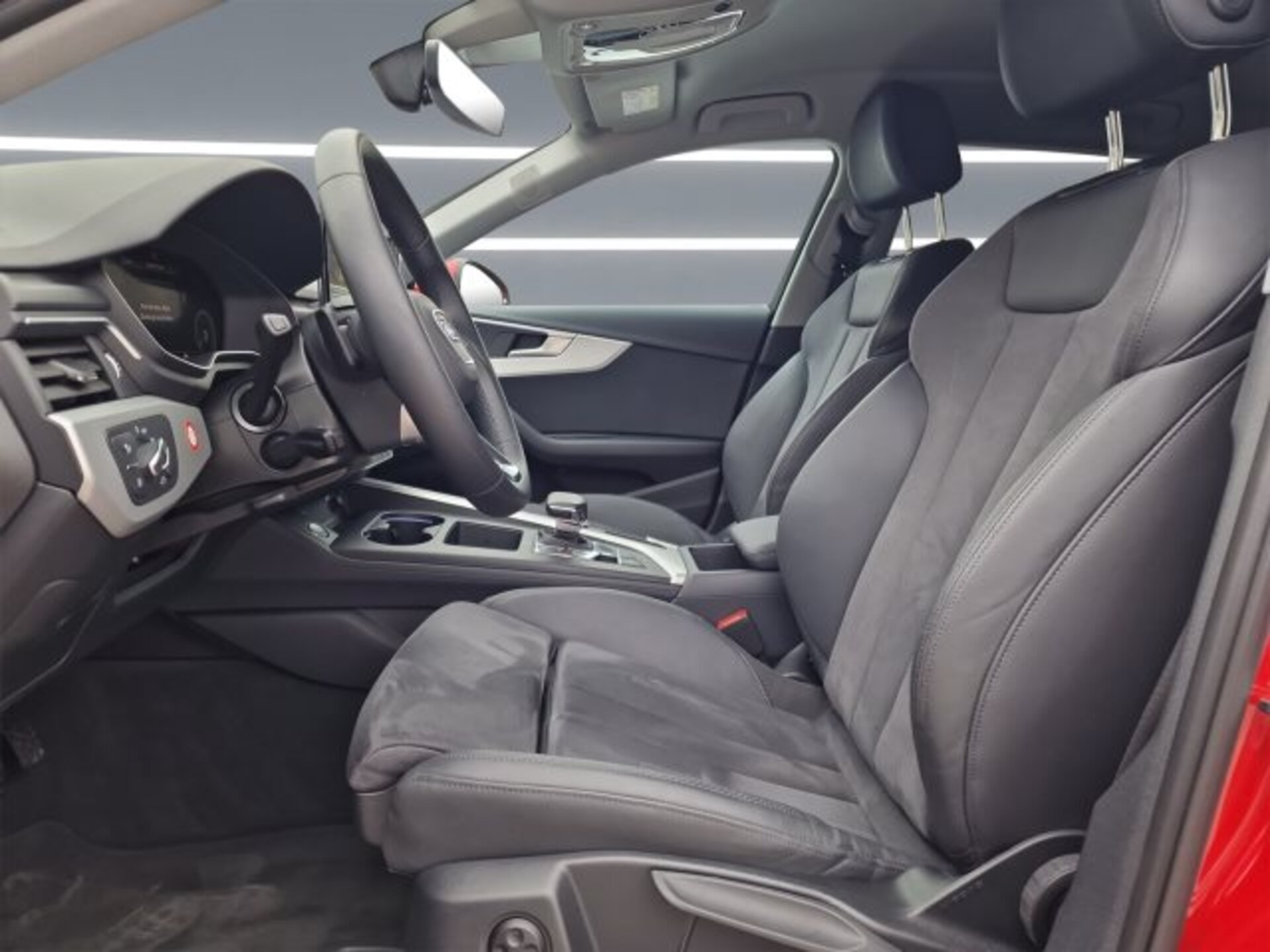 Audi A4 Avant S line