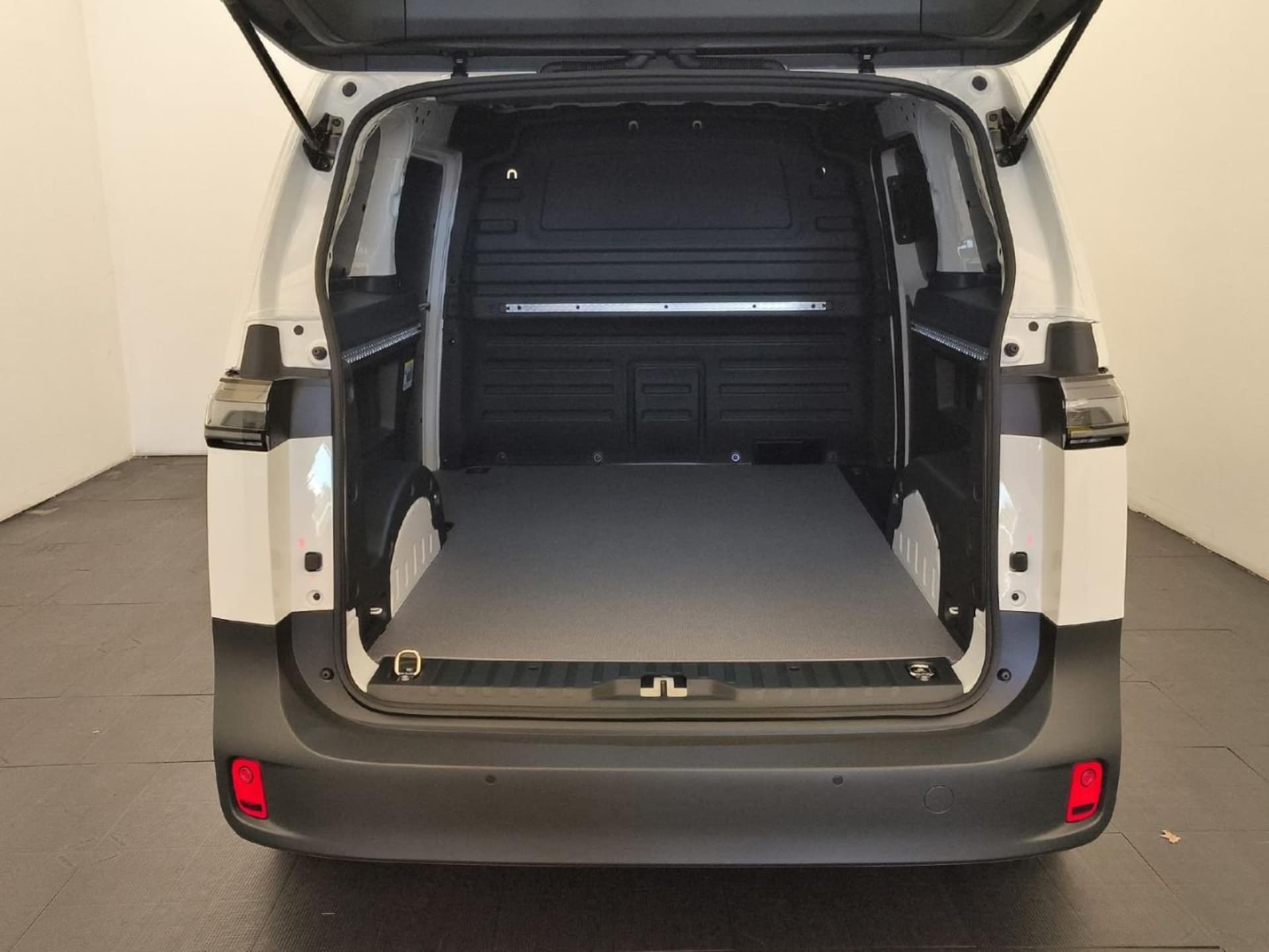 Volkswagen ID. Buzz Cargo Basis-Modell
