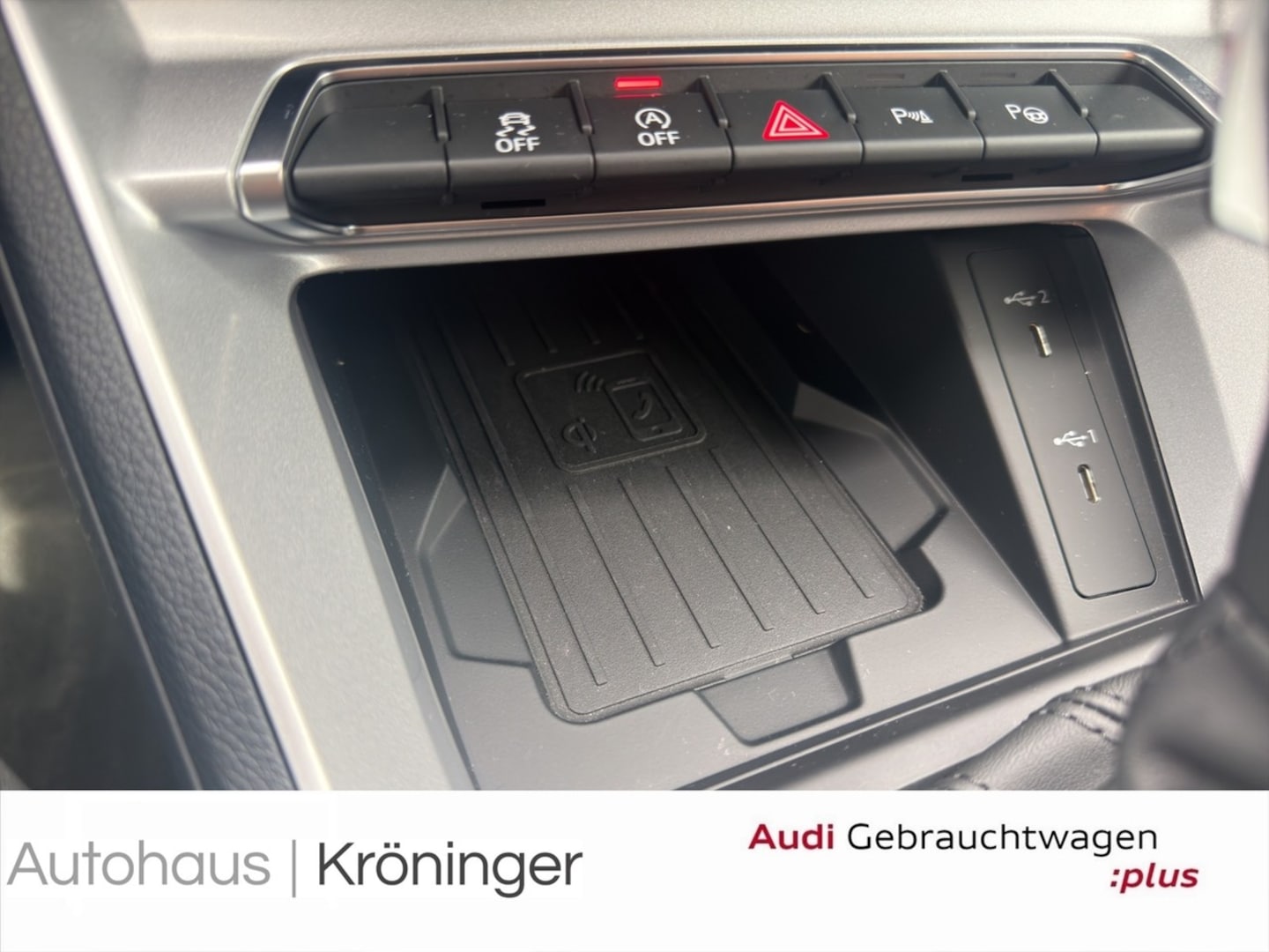 Bild über Audi Q3 TFSI 110 kW S tronic - für weitere Informationen kontaktieren Sie den Audi Partner