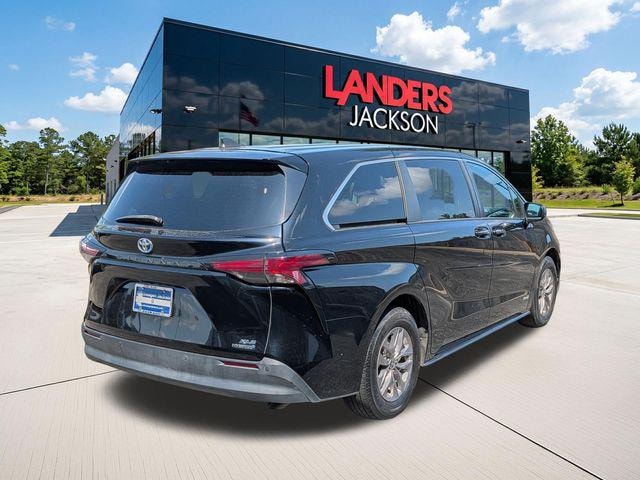 2021 Toyota Sienna