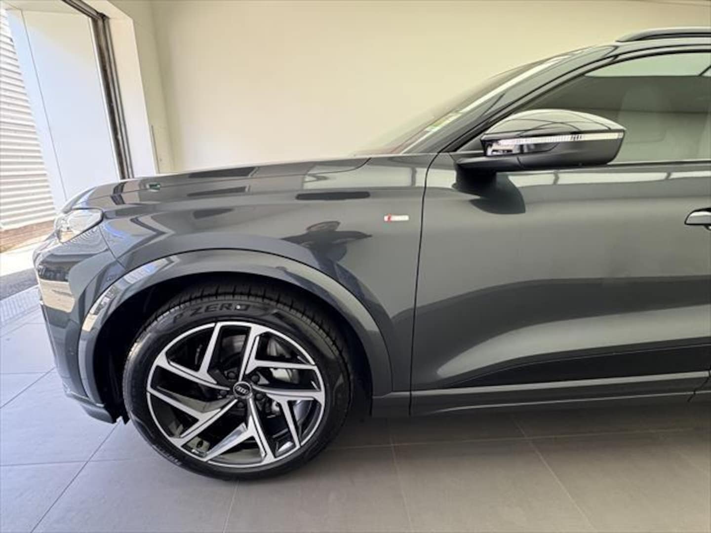 Image about Audi Q6 Sportback e-tron e-tron quattro