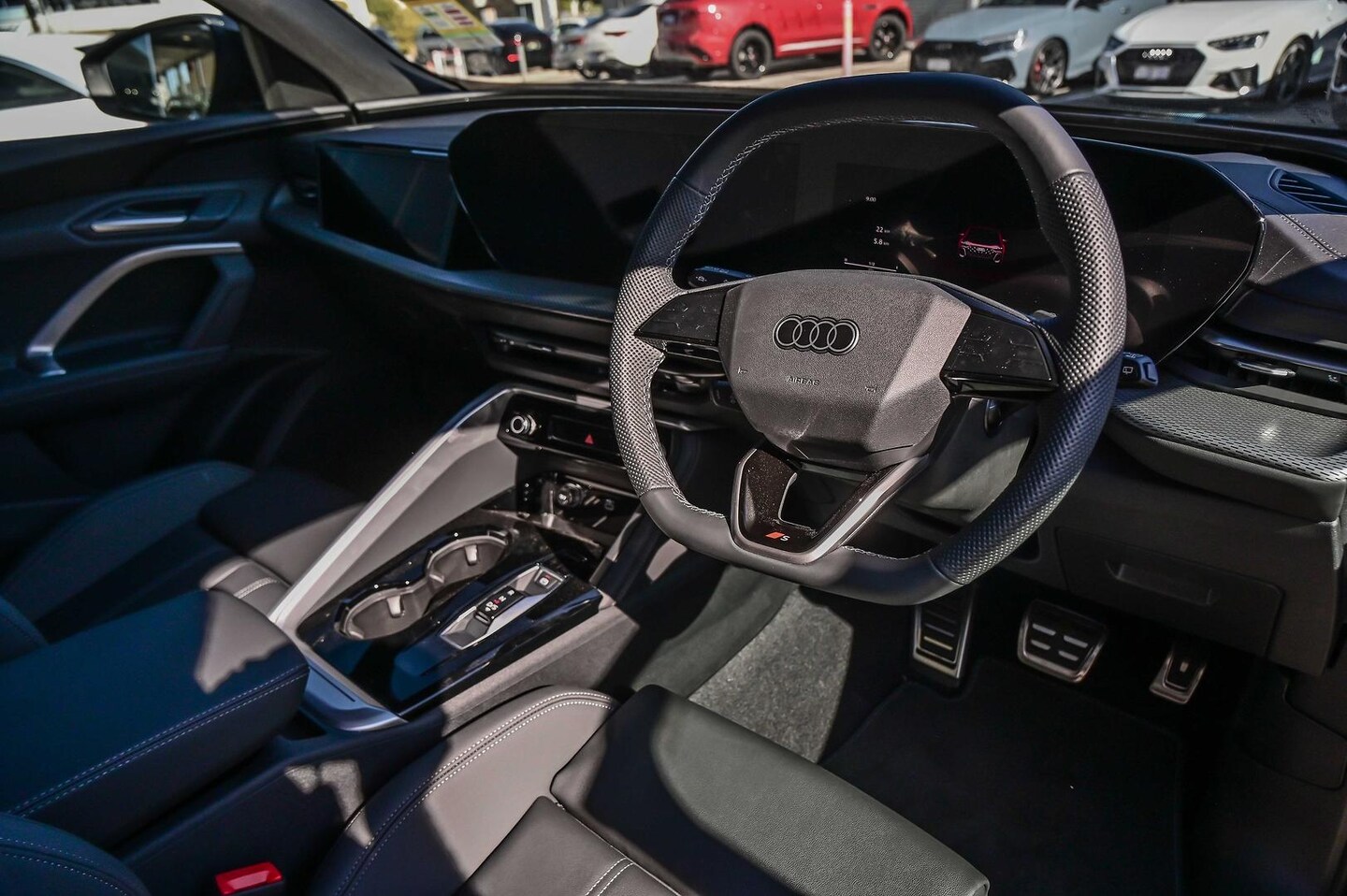 Image about Audi Q5 SUV TDI quattro 150 kW sport