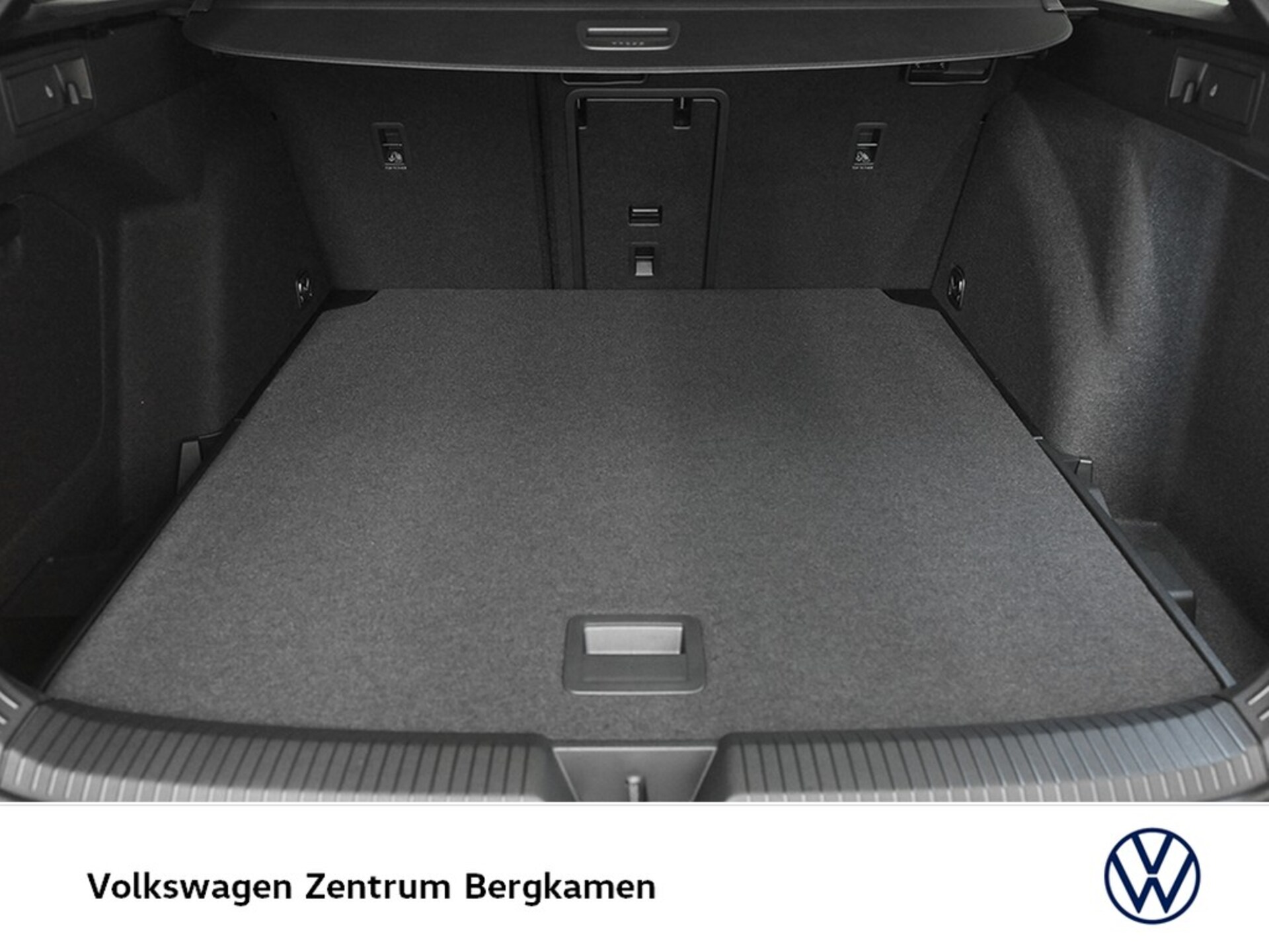 Volkswagen Golf Variant R-Line
